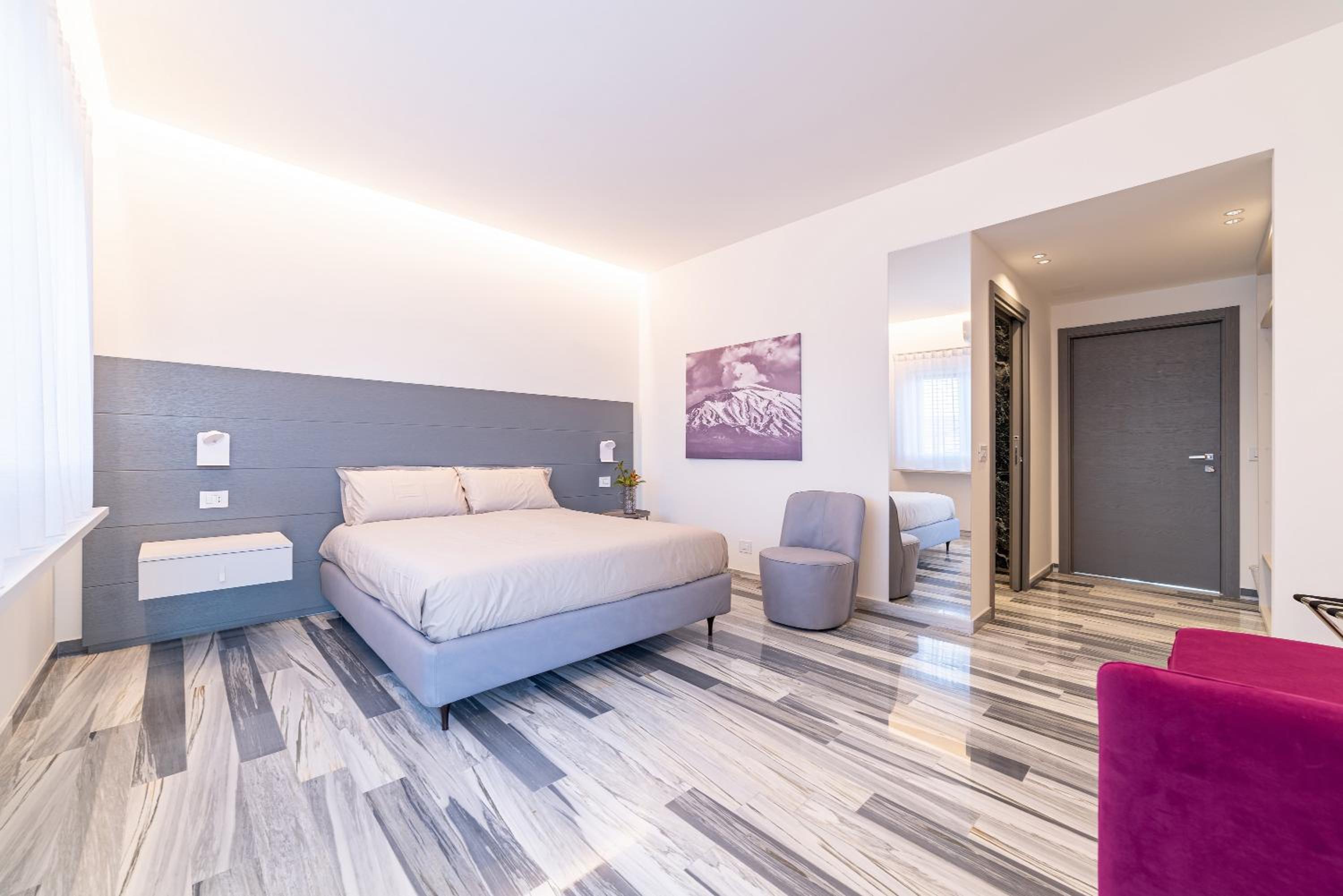 Double Room with Extra Bed photo 1