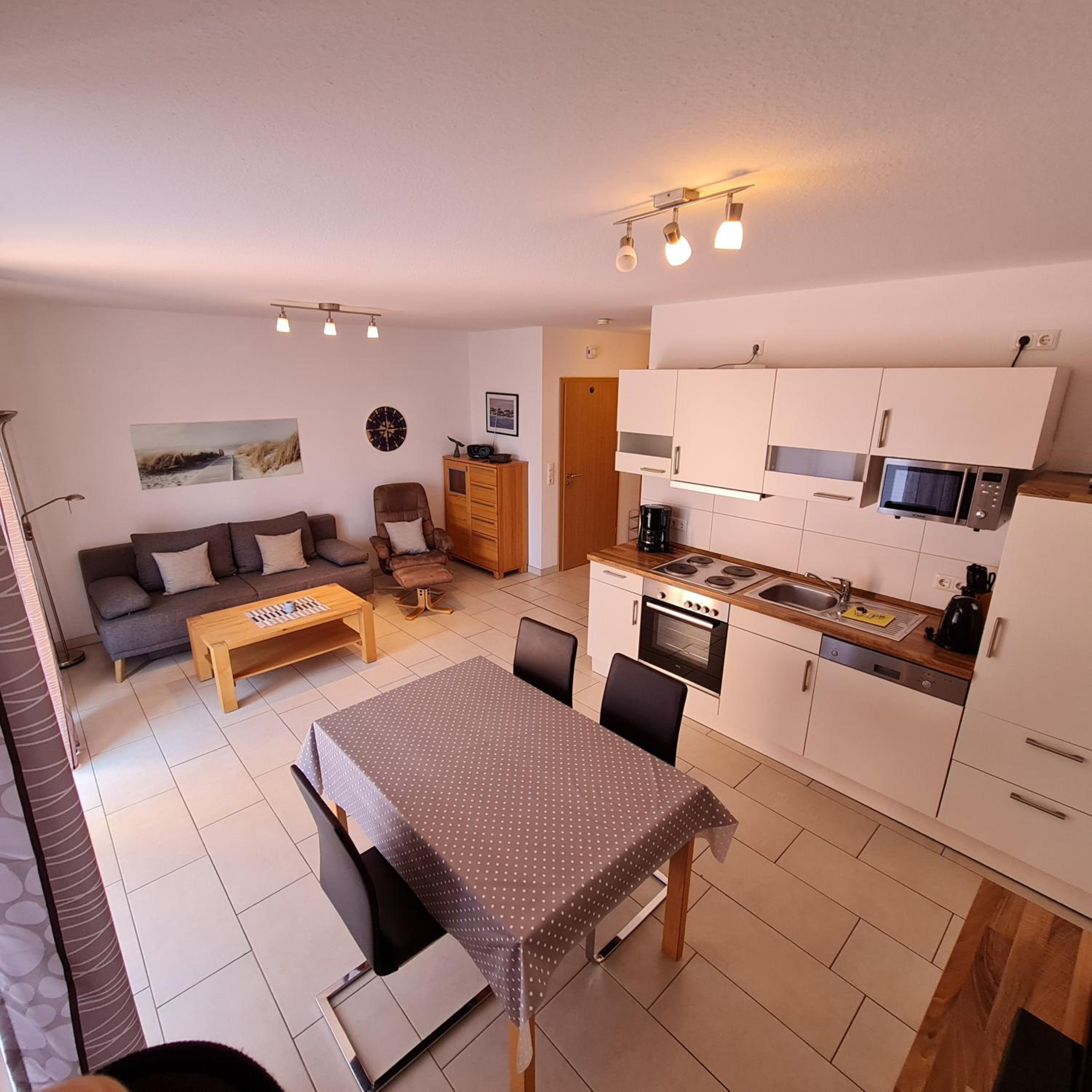 One-Bedroom Apartment - Photo 19