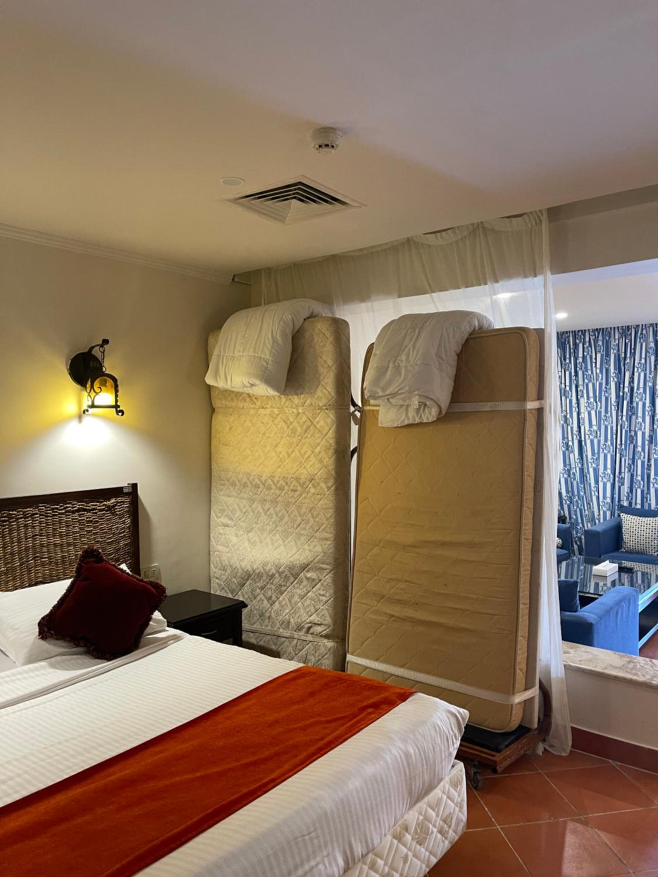 King Suite with Pool View - Photo 13