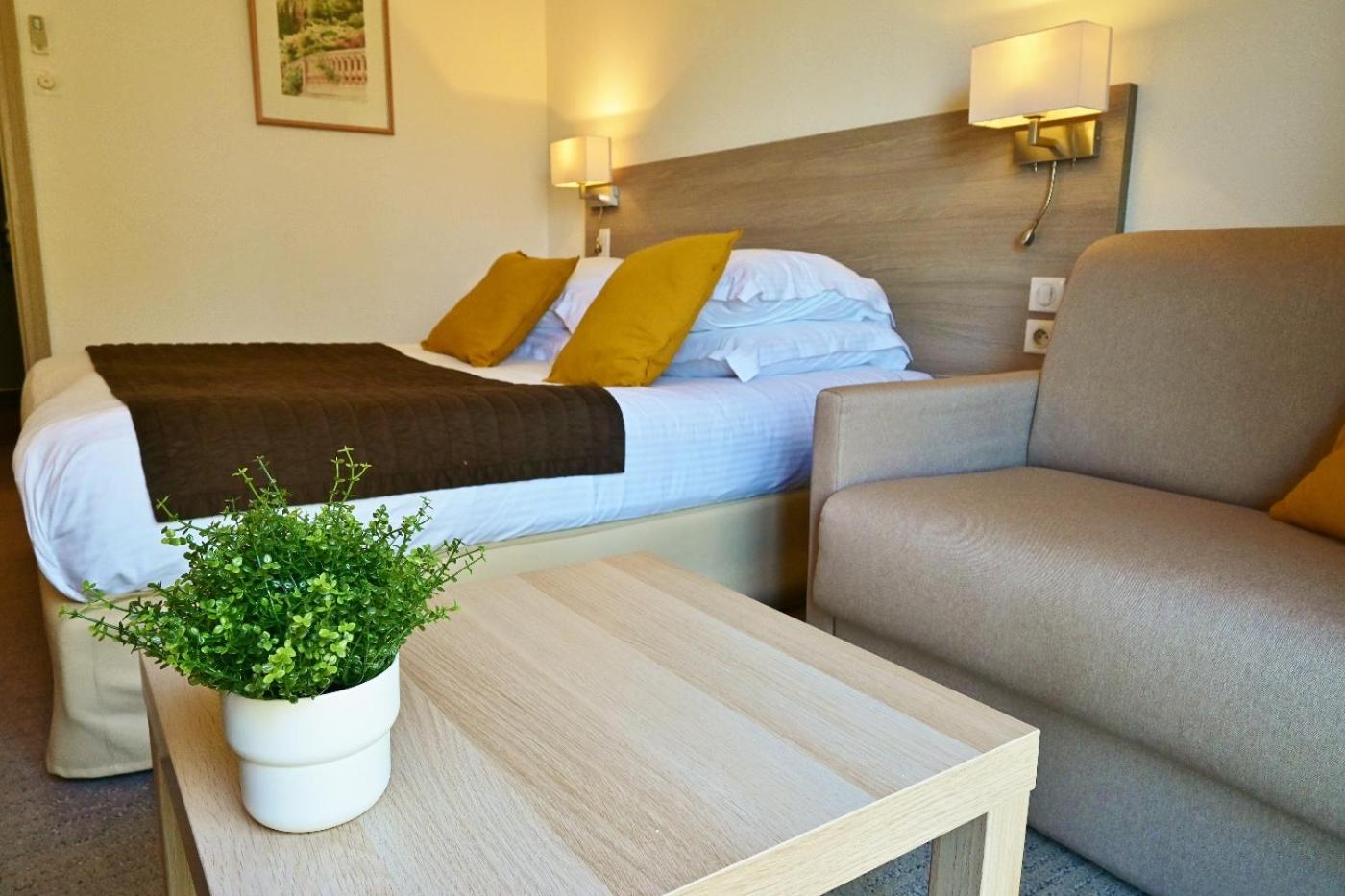 Double Room (2 Adults) photo 2