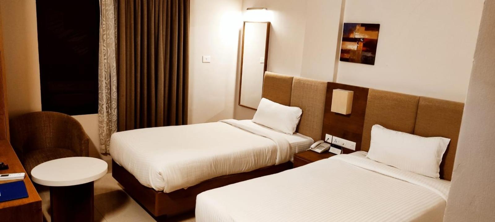 Deluxe Twin Room - Photo 2