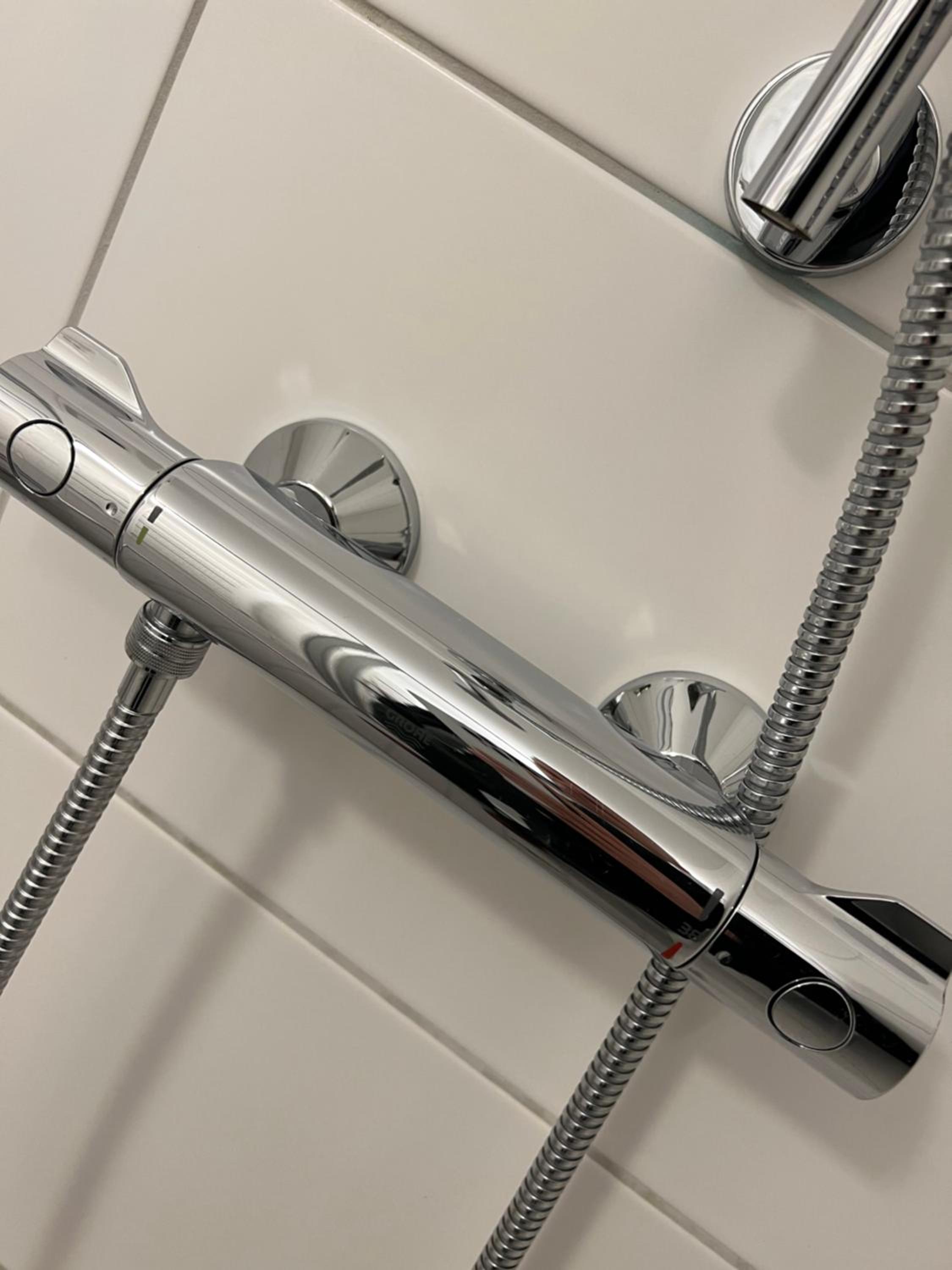 Double or Twin Room with Shower - Photo 14