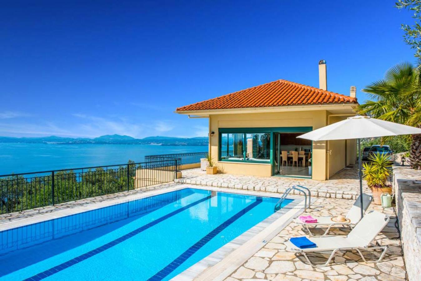 Villa With Sea View photo 3