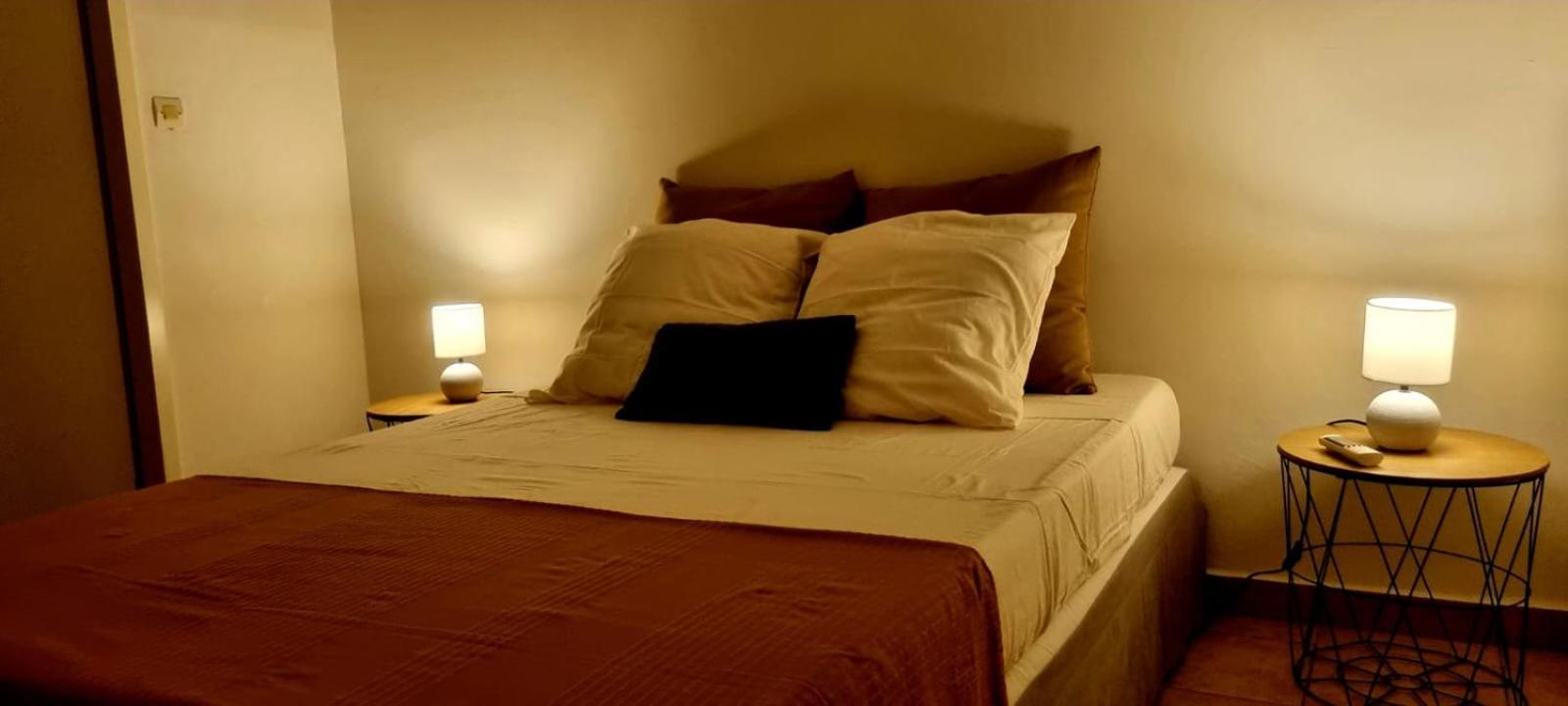 Two-Bedroom House - Photo 47