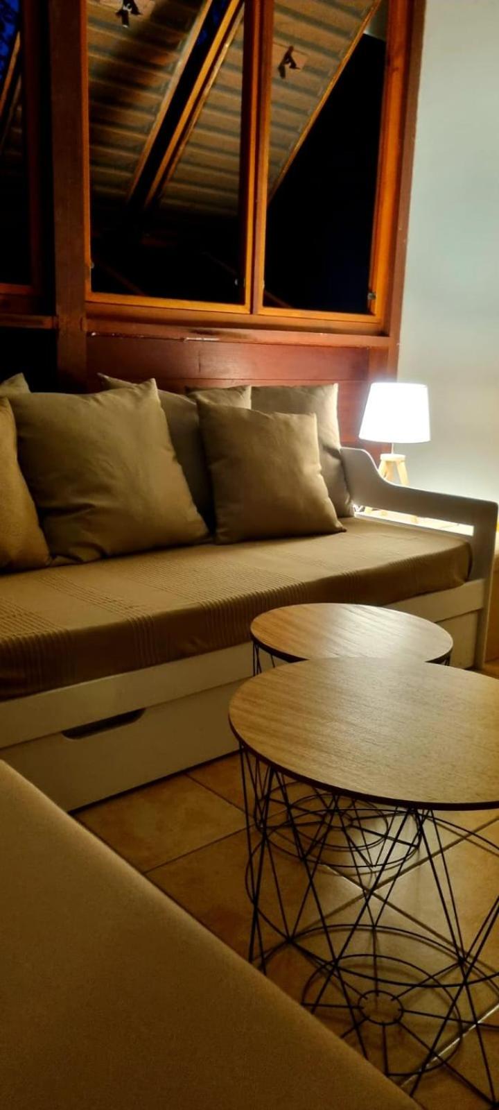 One-Bedroom House - Photo 2