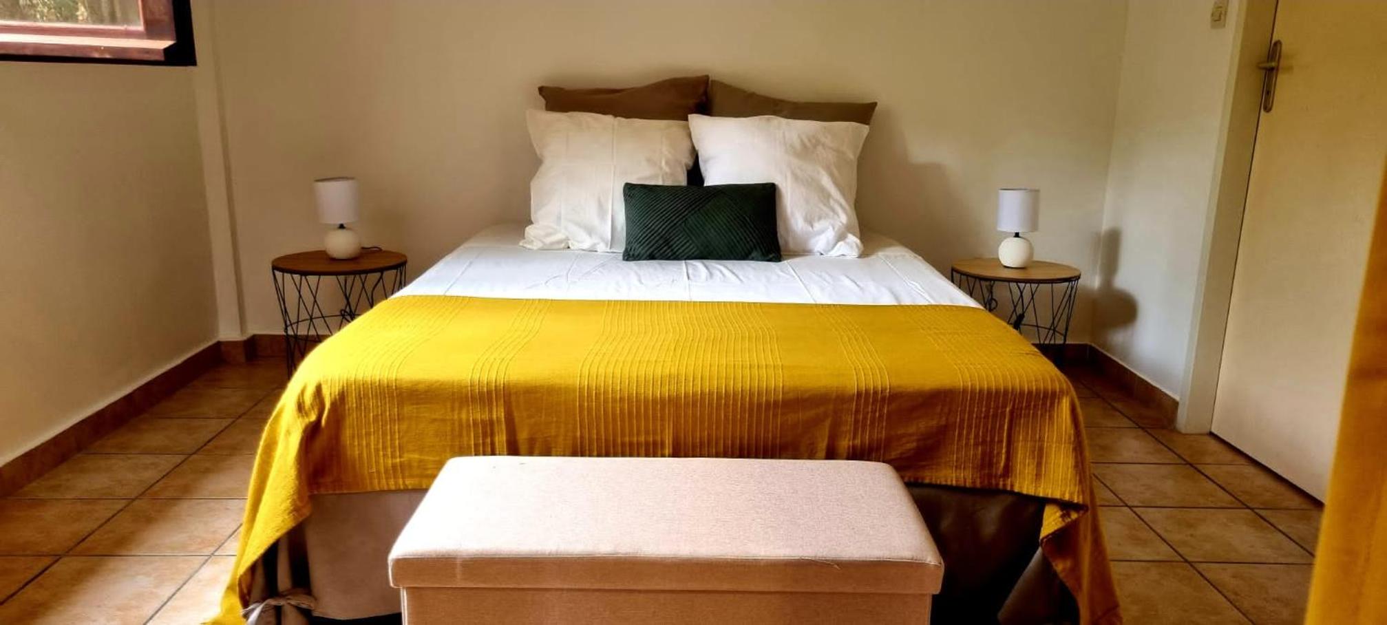 One-Bedroom House - Photo 10