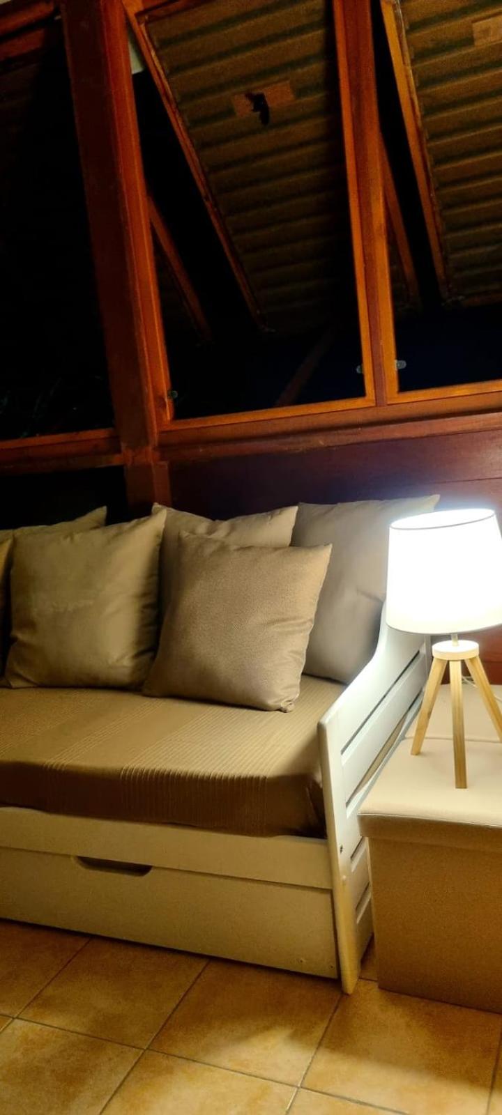 One-Bedroom House - Photo 21