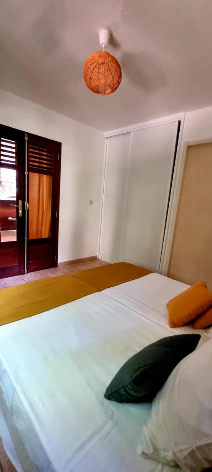 Two-Bedroom House - Photo 32