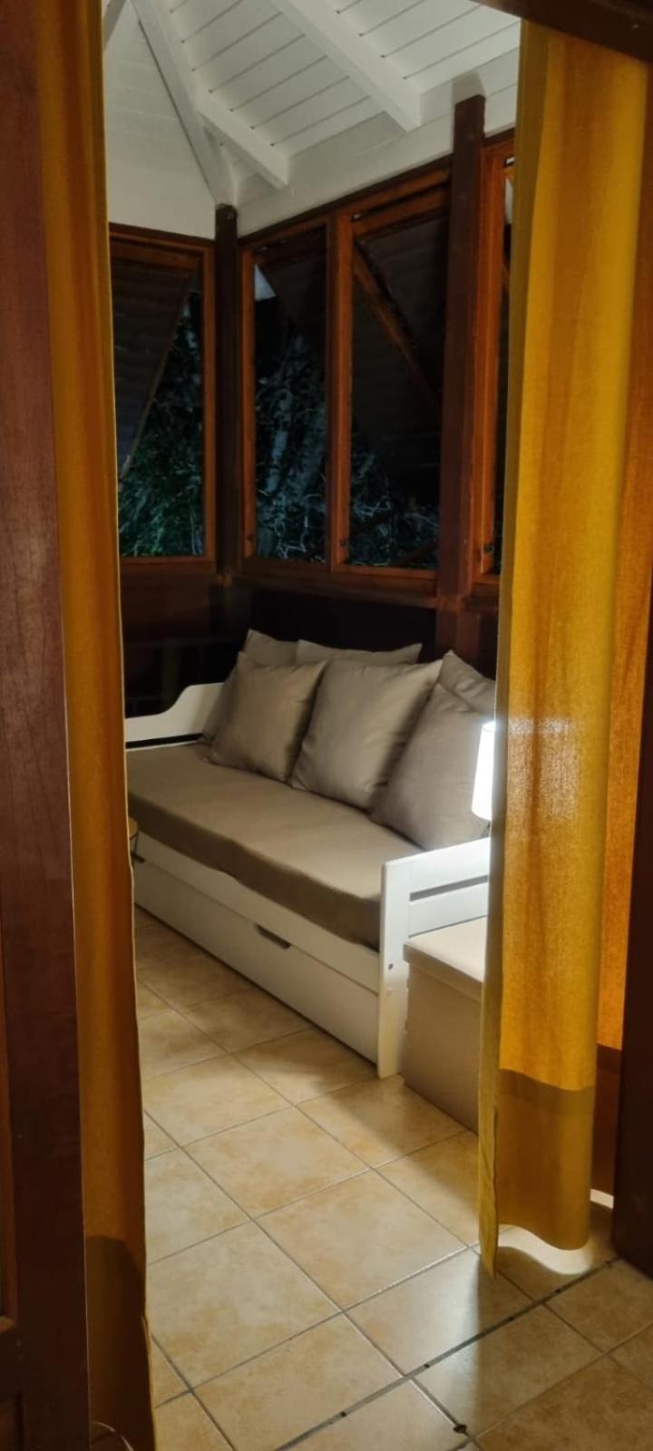 One-Bedroom House - Photo 42