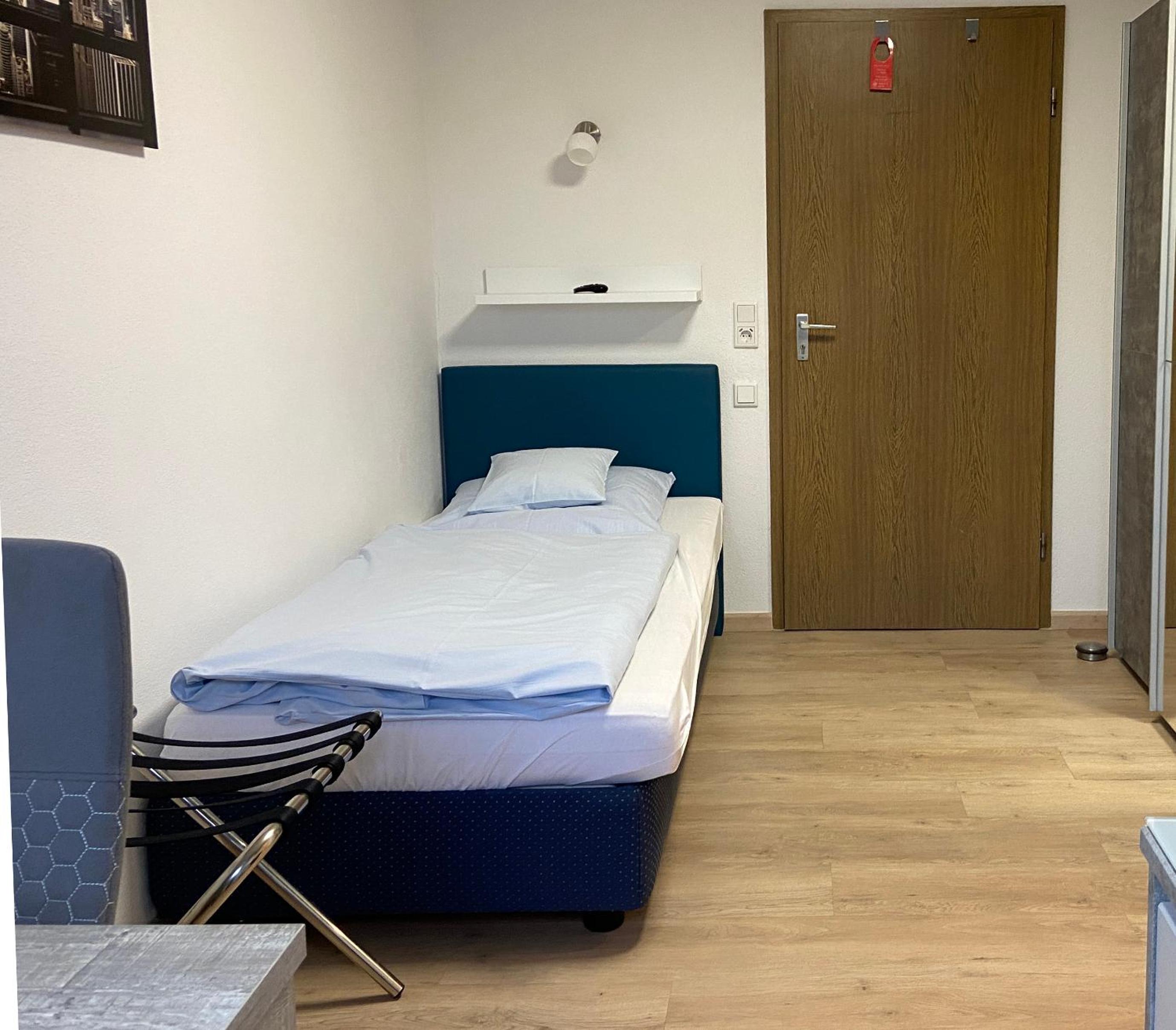 Single Room photo 3