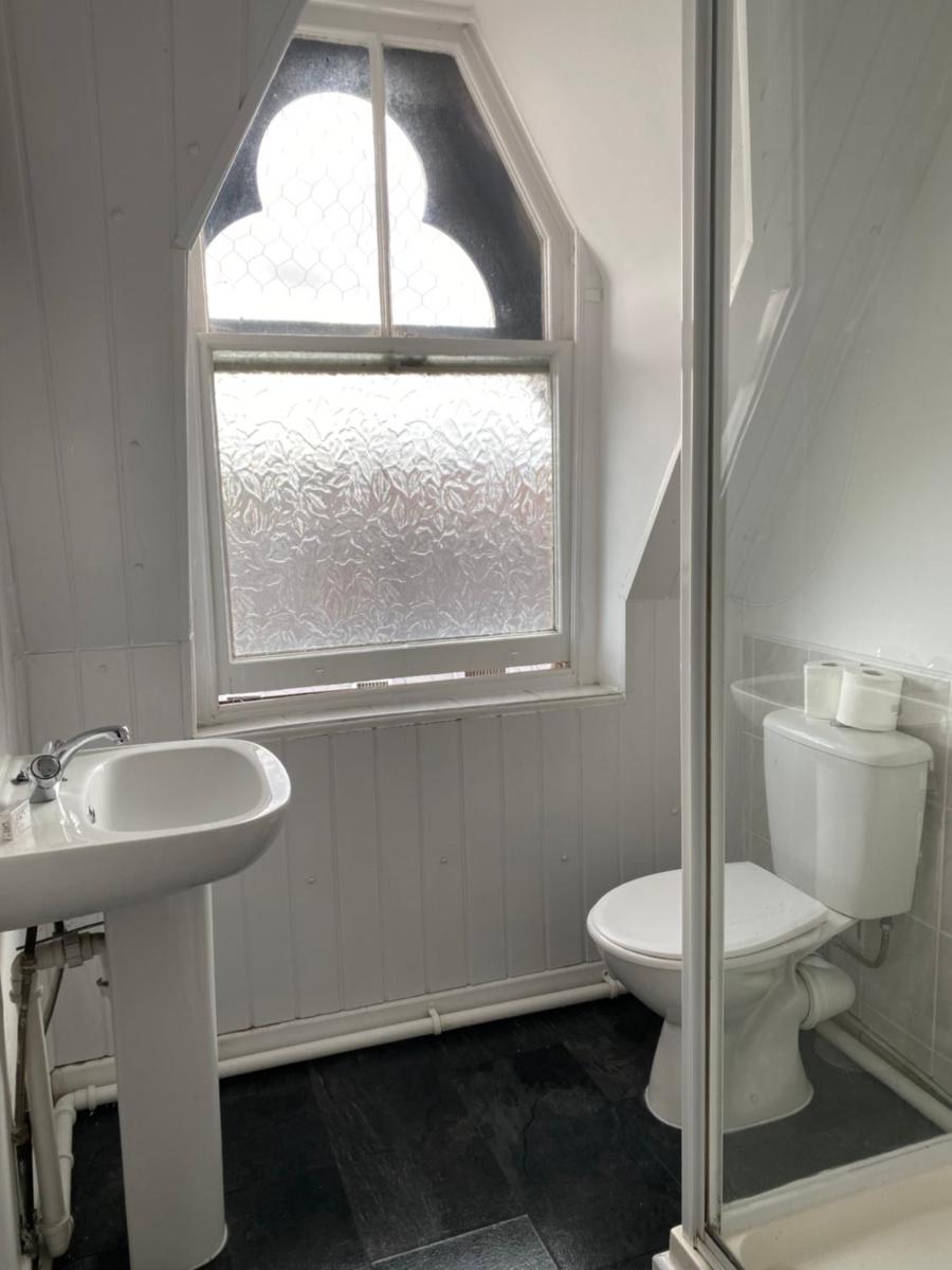 Budget Single Room