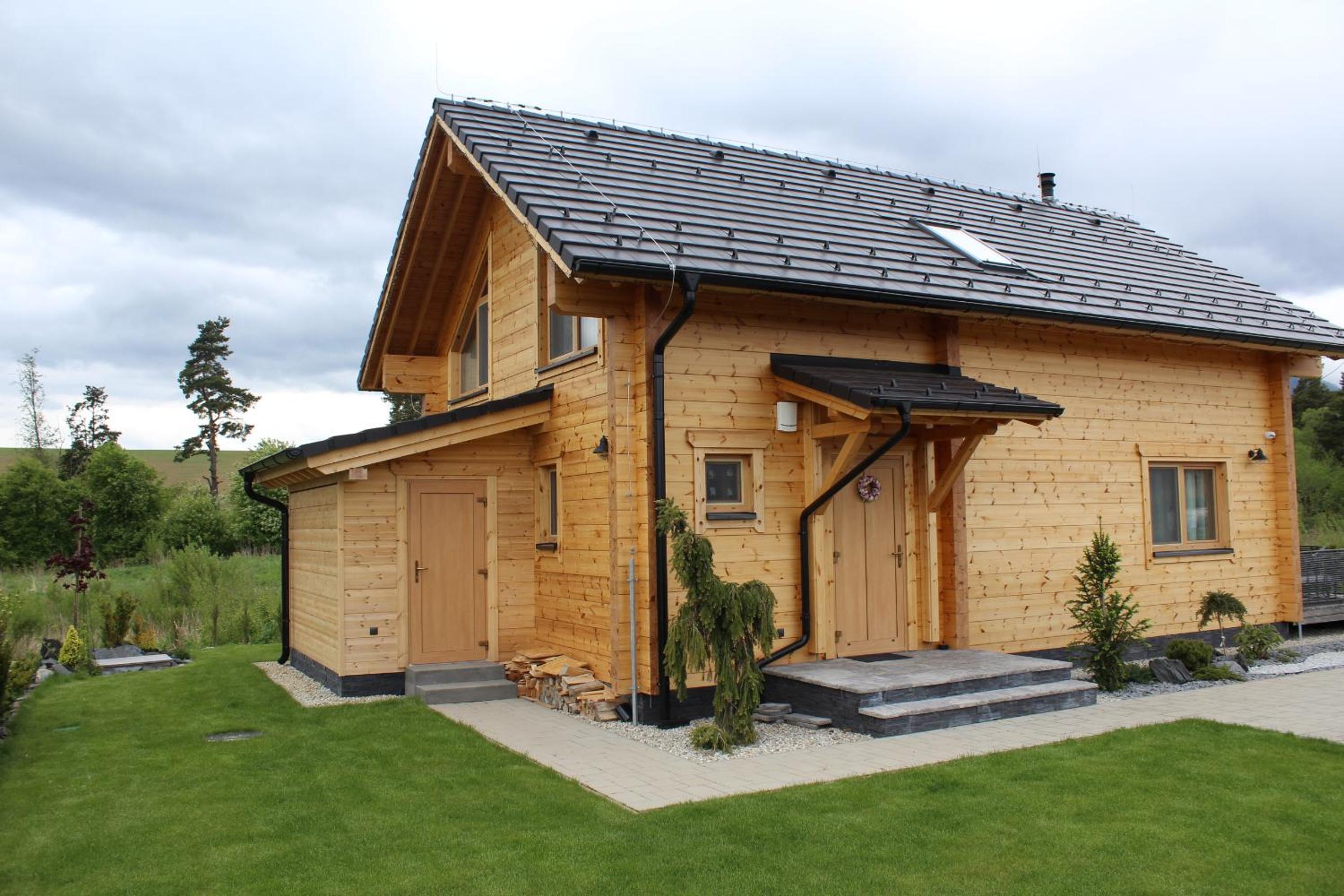 Four-Bedroom House - Photo 55