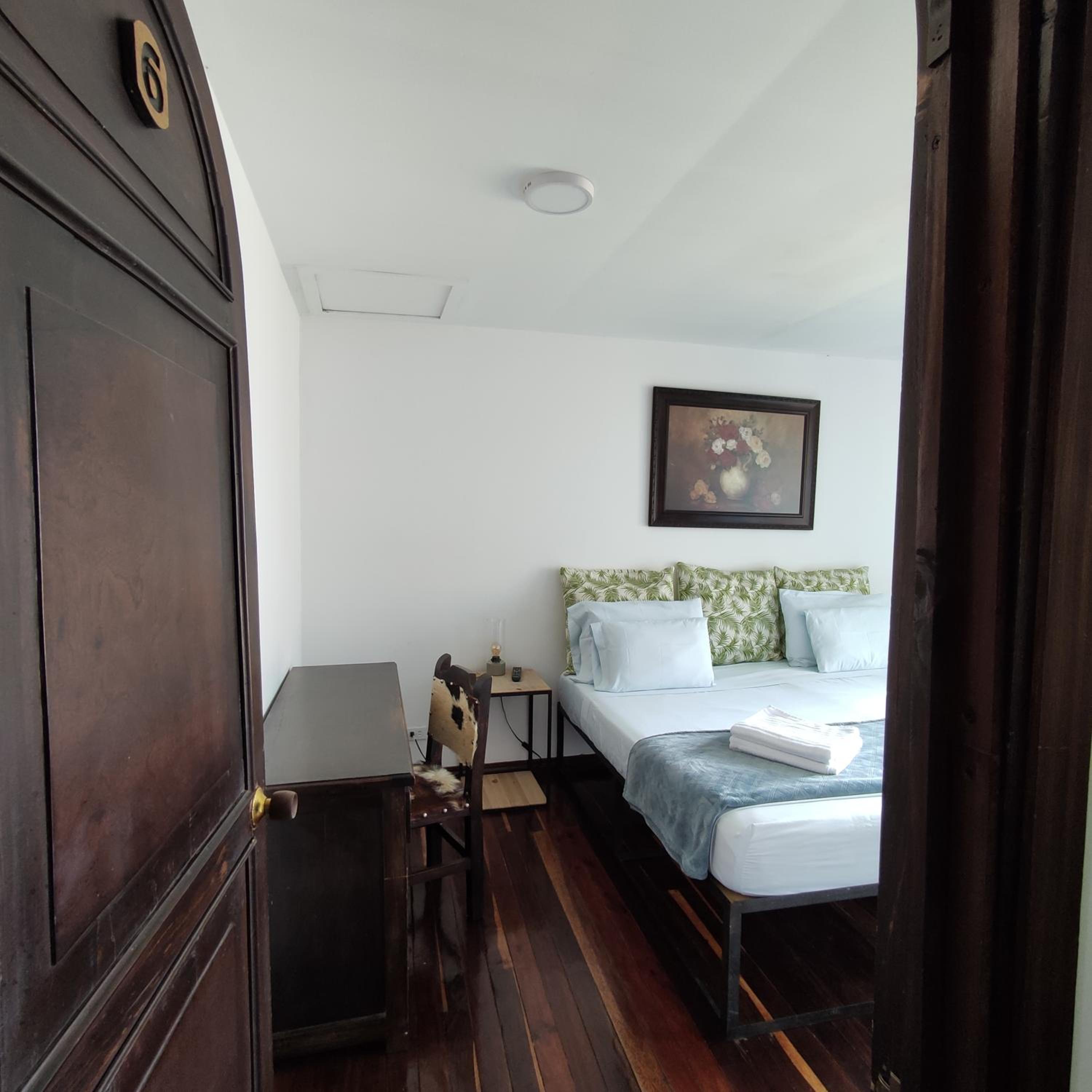 Deluxe Queen Room photo 2
