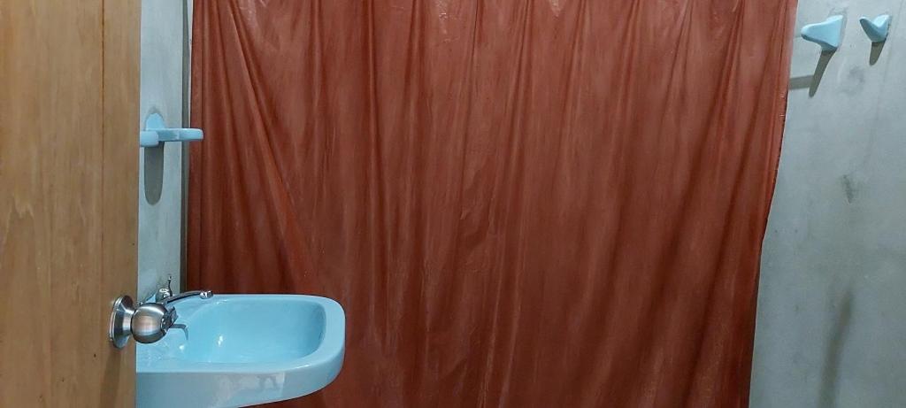 Twin Room with Private Bathroom photo 2