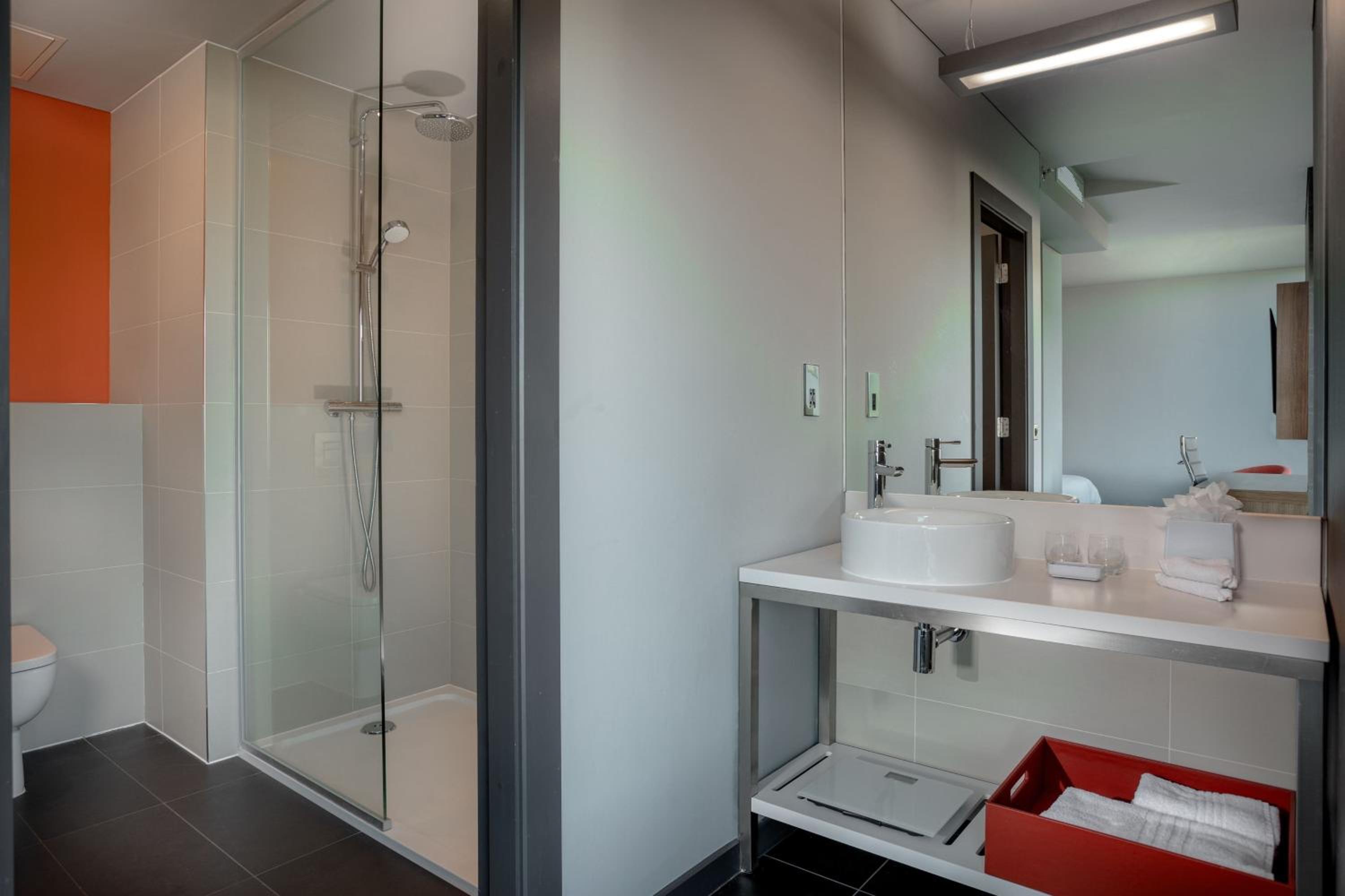 Urban King Room