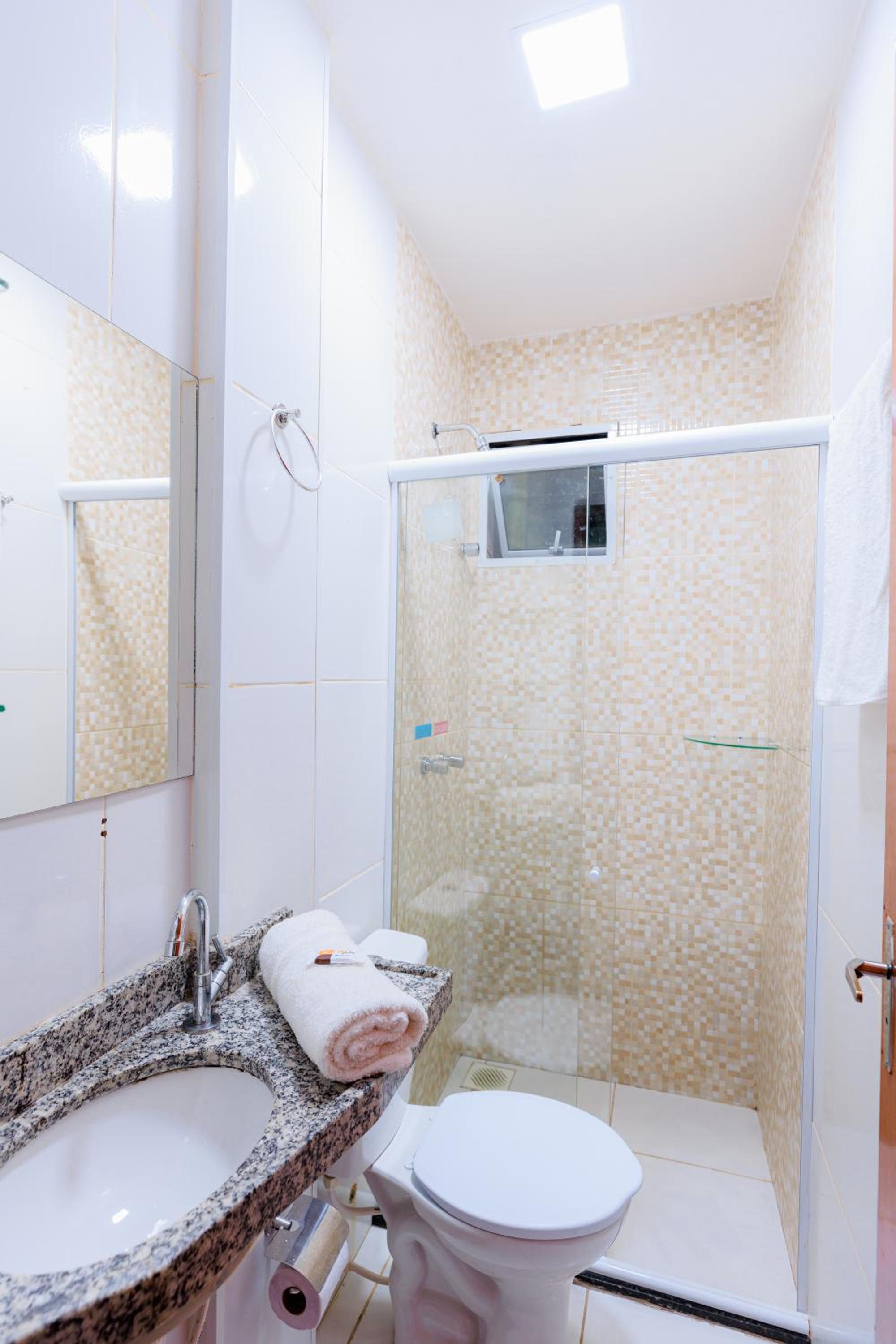 Basic Triple Room photo 2