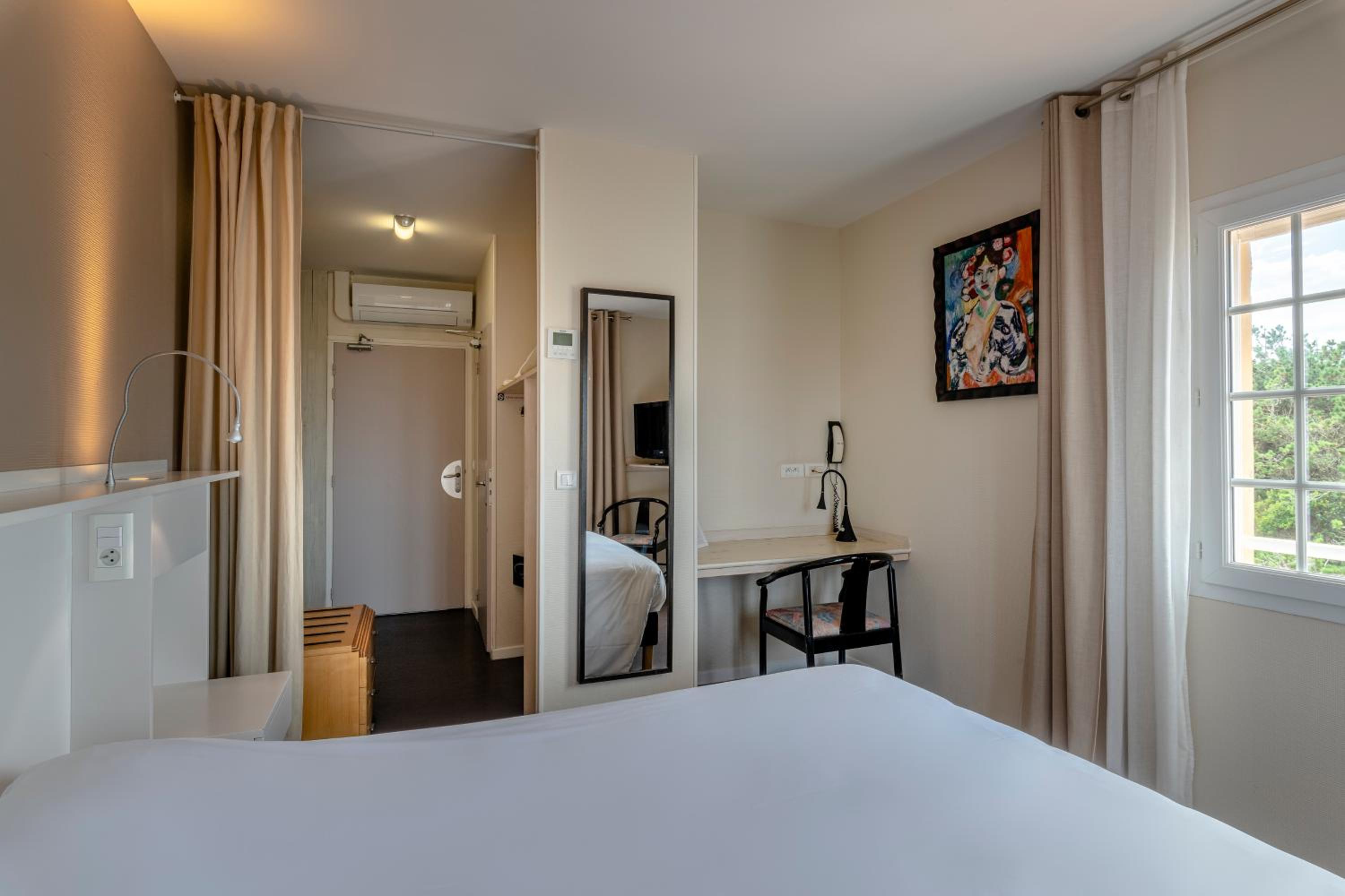 Deluxe Double Room - Photo 2