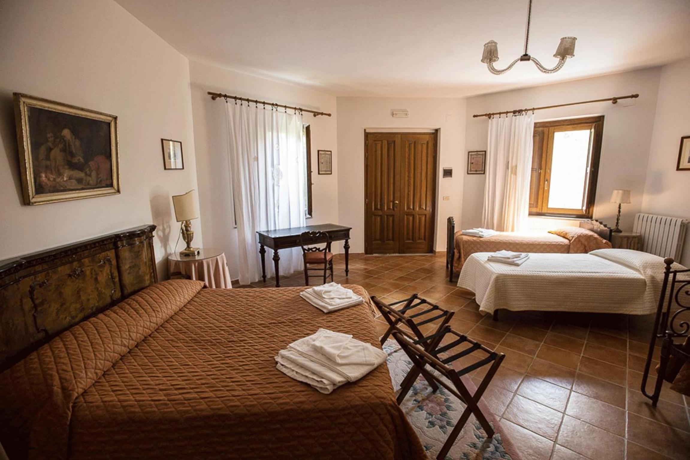 Quadruple Room - Photo 1