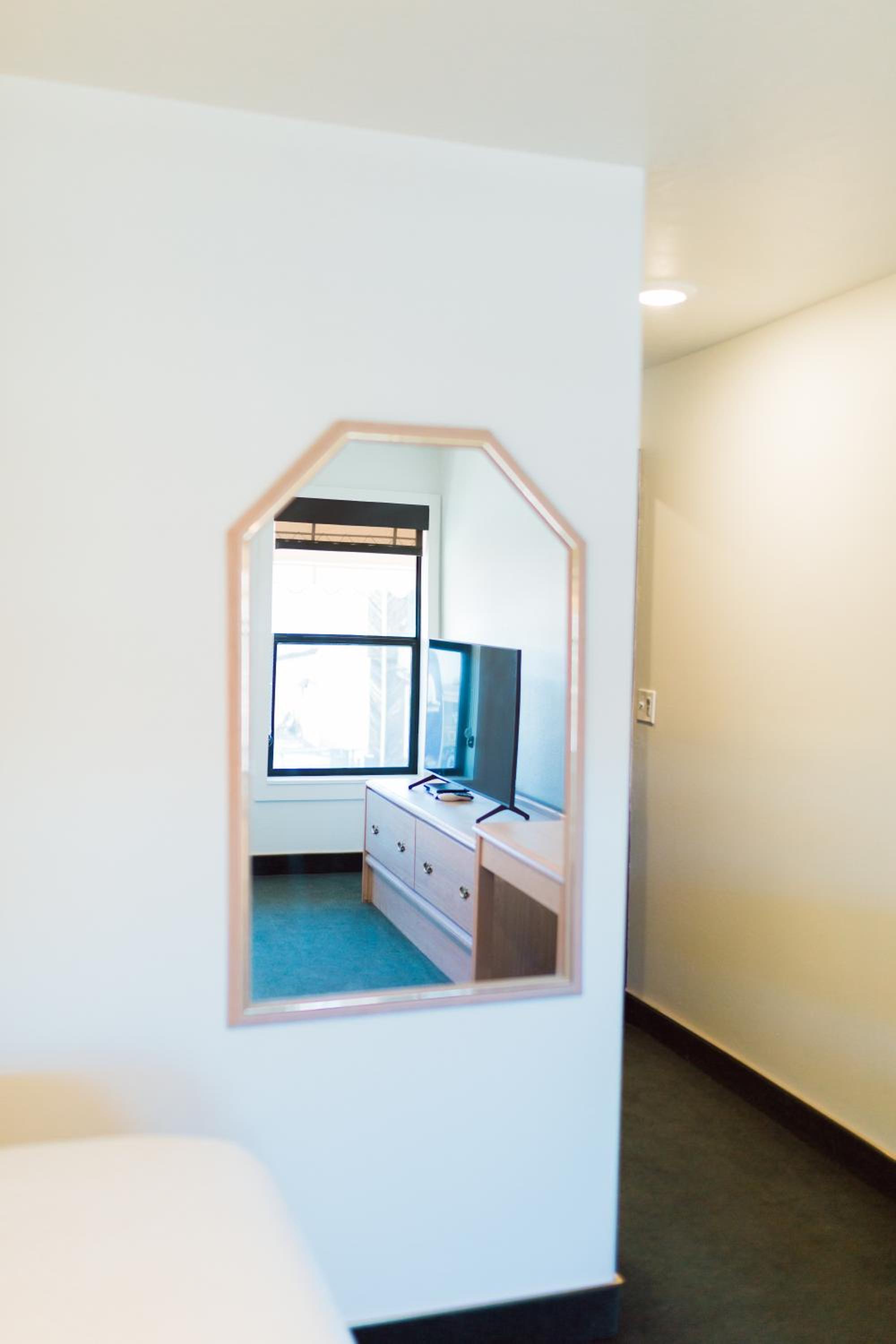 Standard Double Room - Photo 2