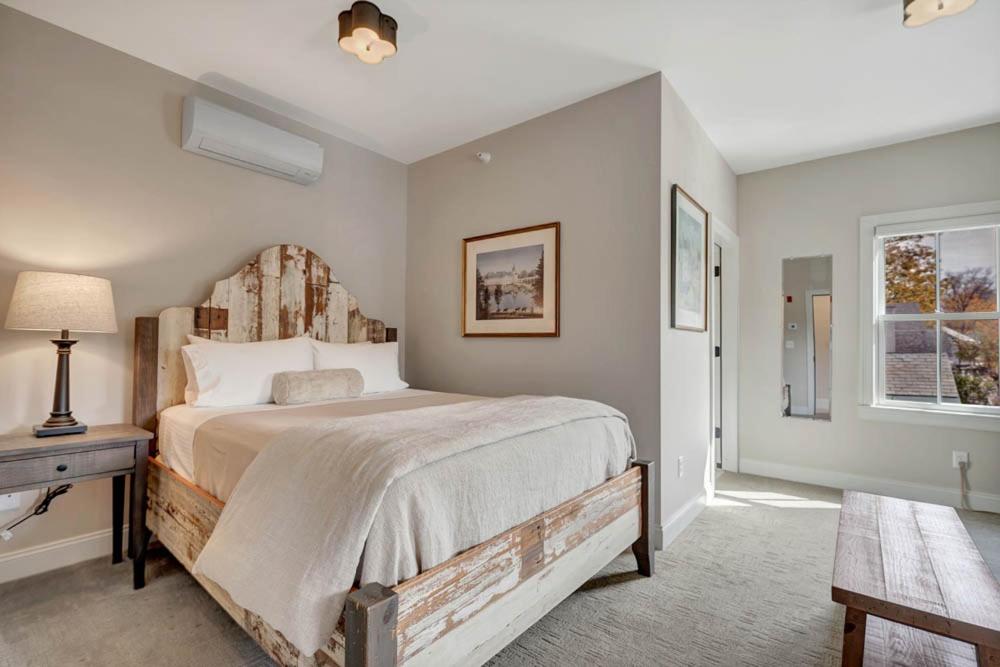 Two-Bedroom Suite photo 1