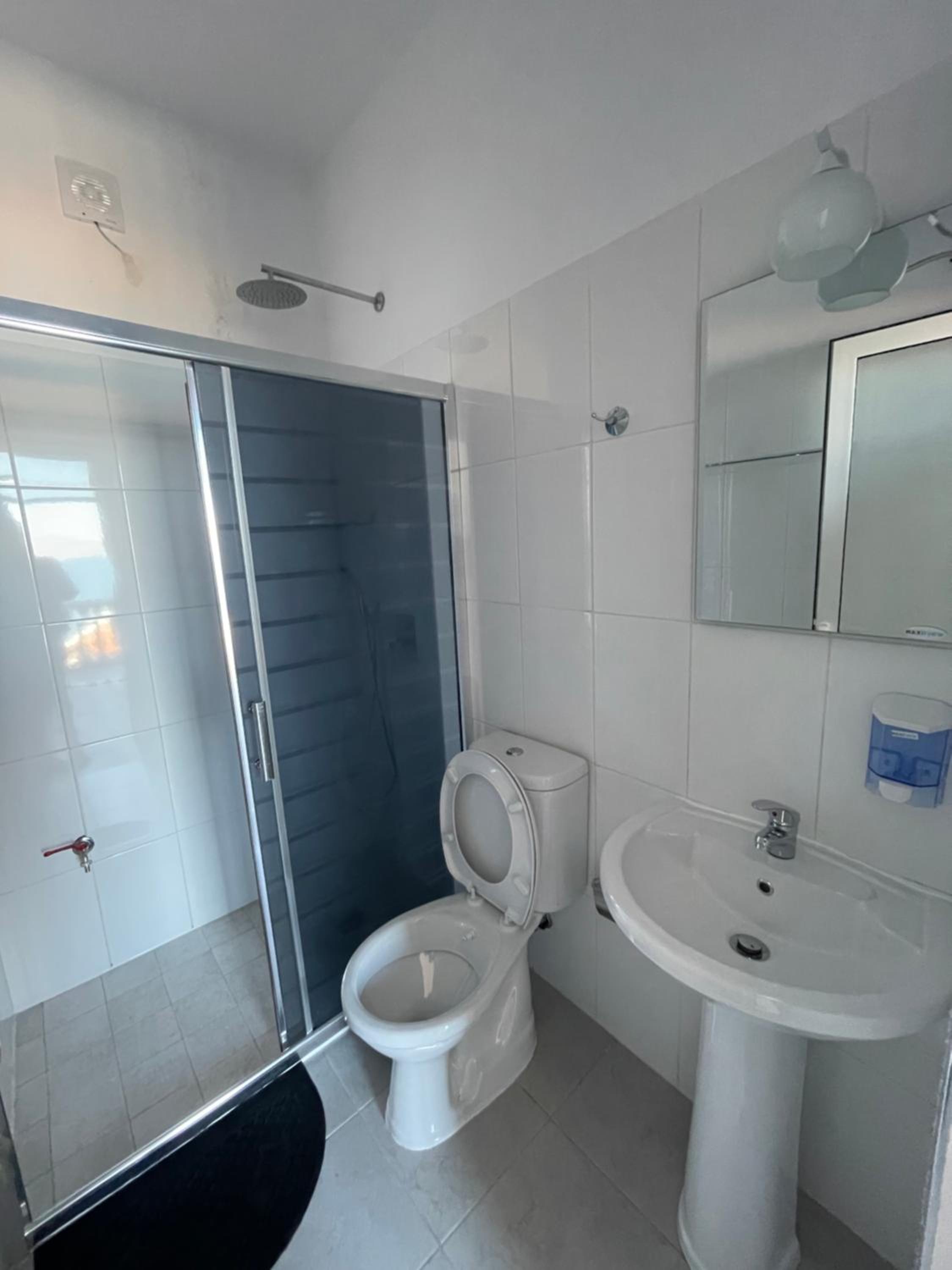 Deluxe Double or Twin Room with Lake View photo 2