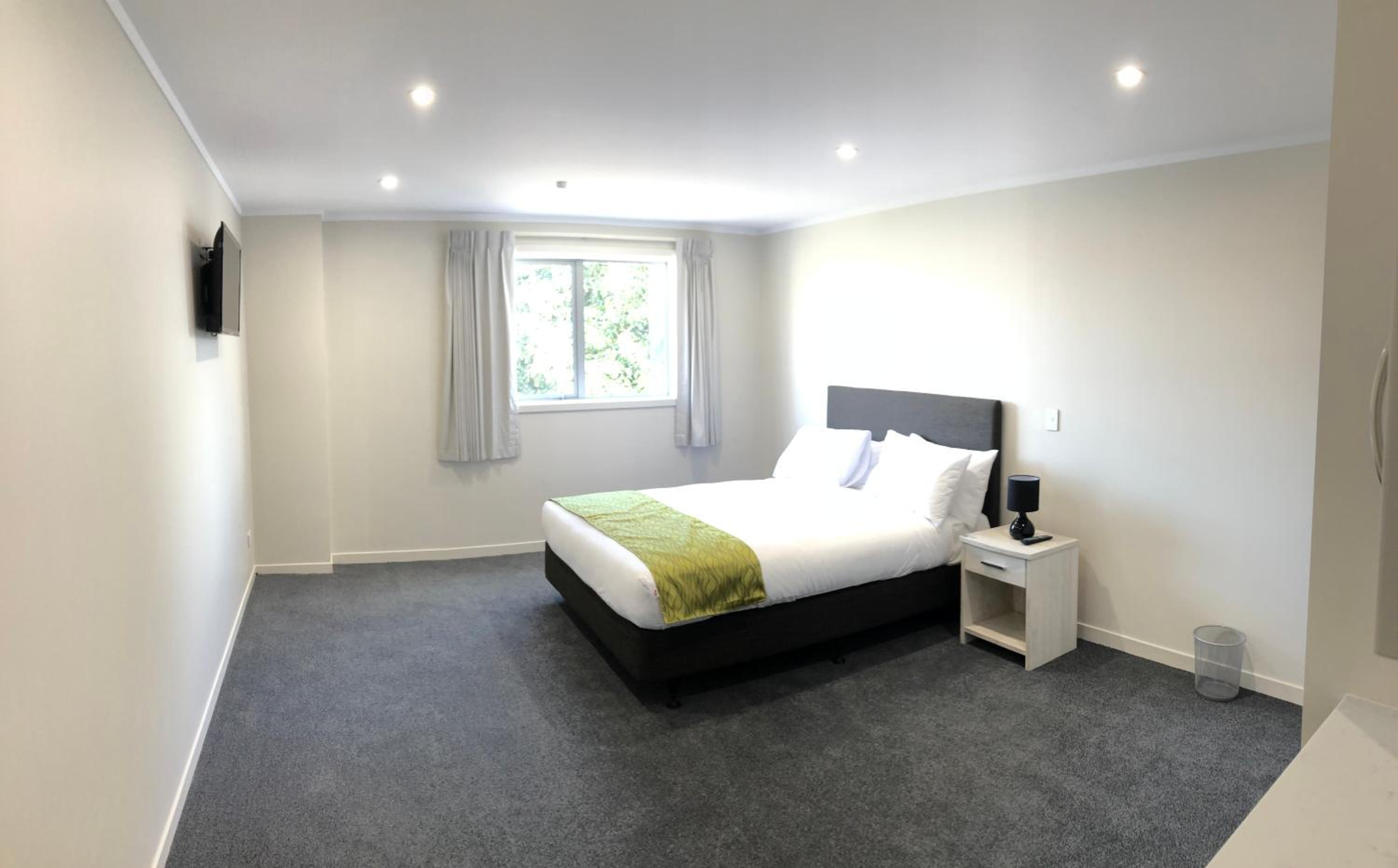 Deluxe Double Room - Photo 7