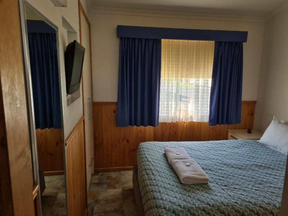 Deluxe Three-Bedroom Villa photo 3