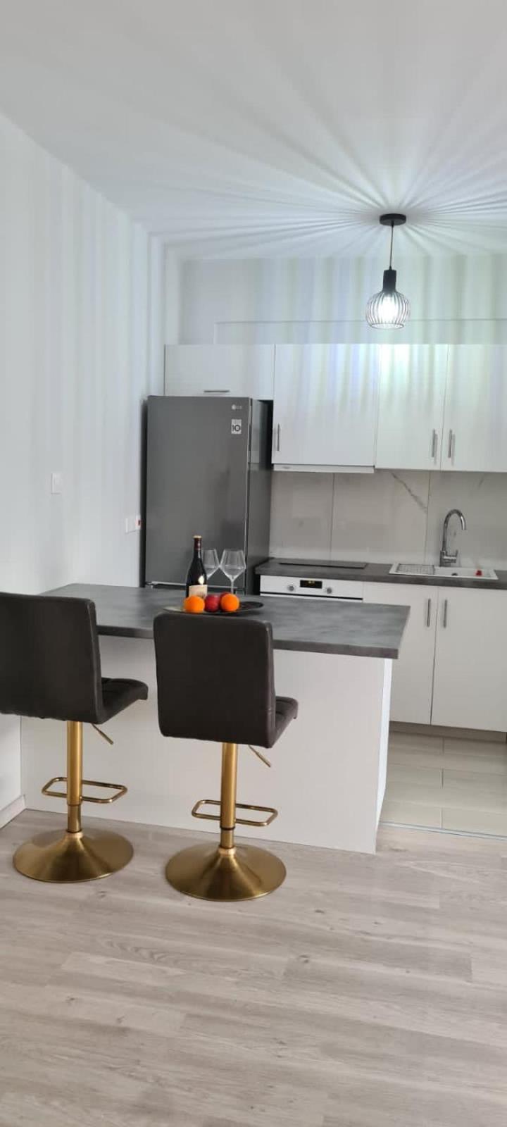 One-Bedroom Apartment - Photo 10