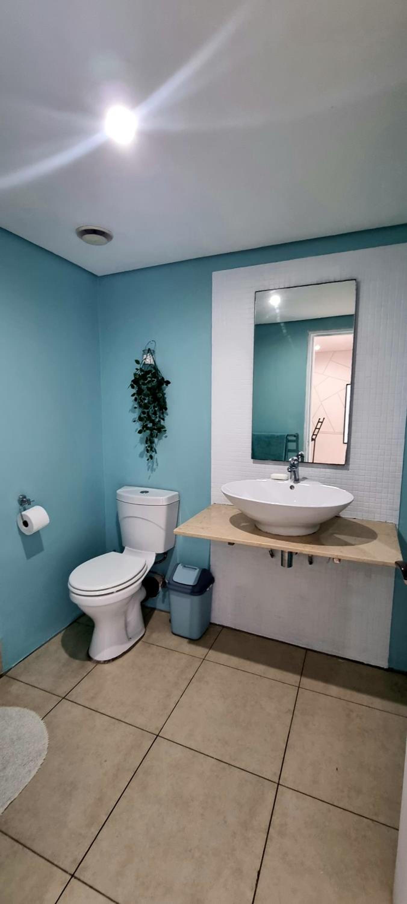 One-Bedroom Apartment - Photo 3