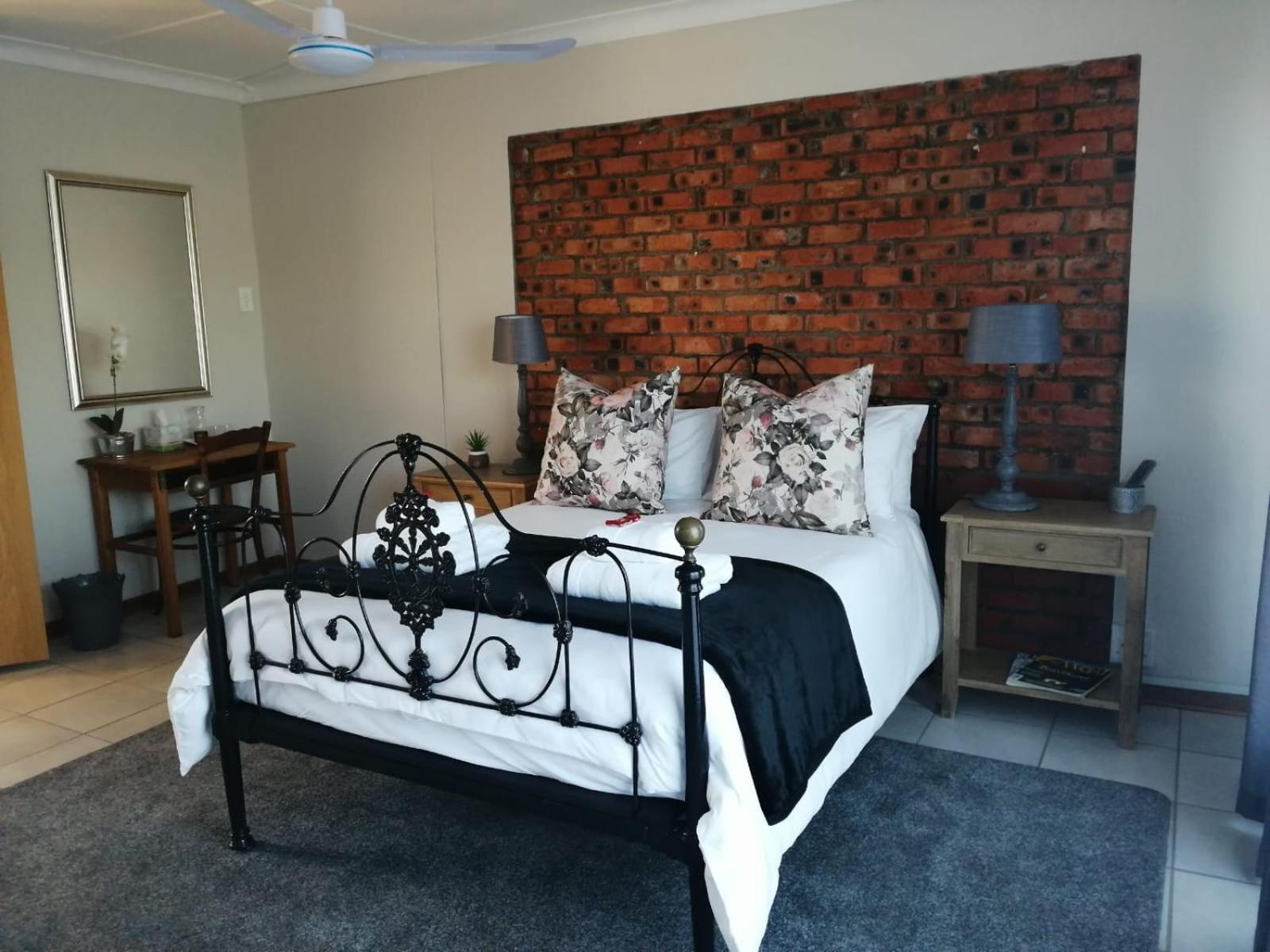 Deluxe Double Room - Photo 1