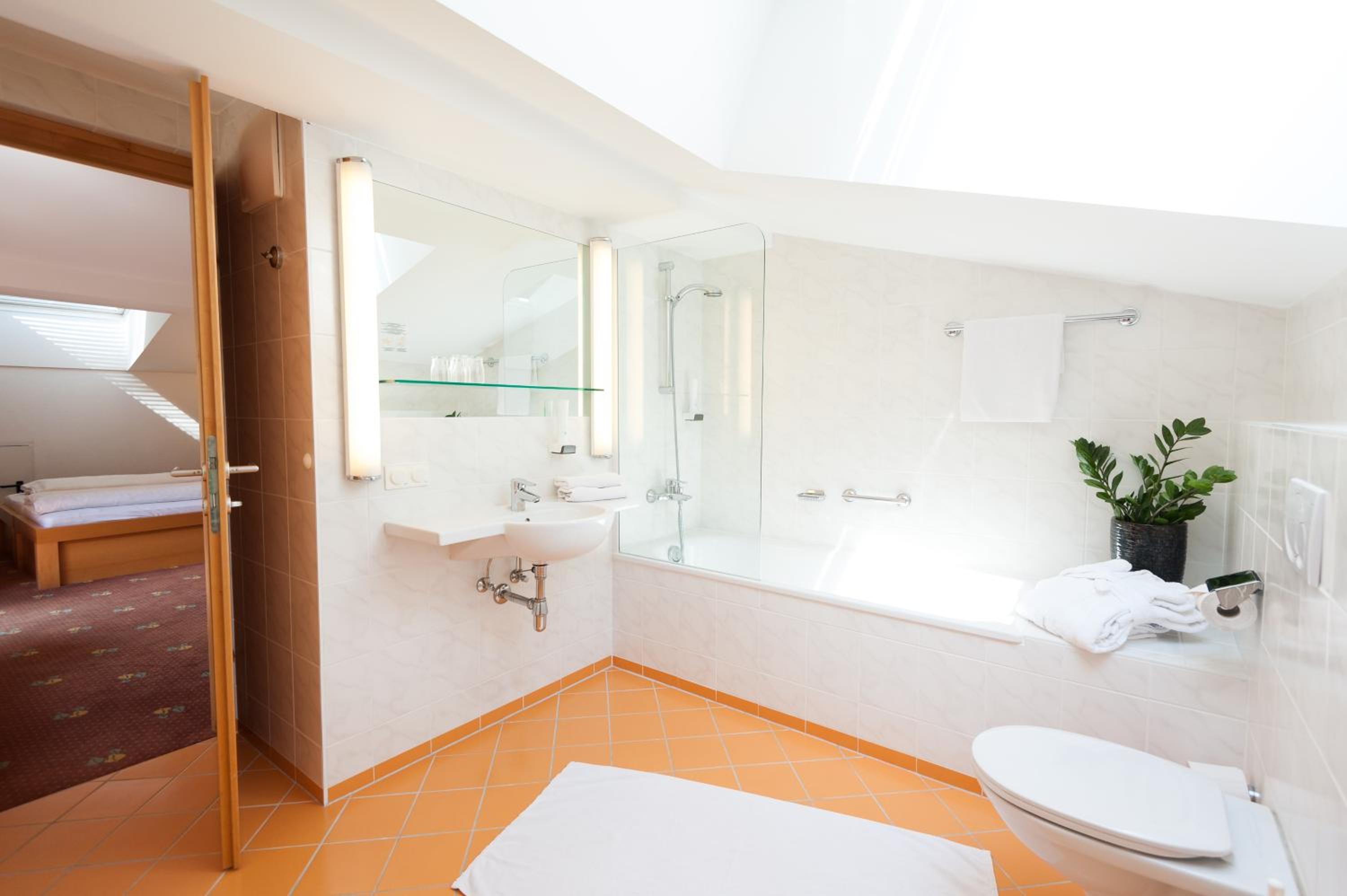 Superior Double Room - Photo 3