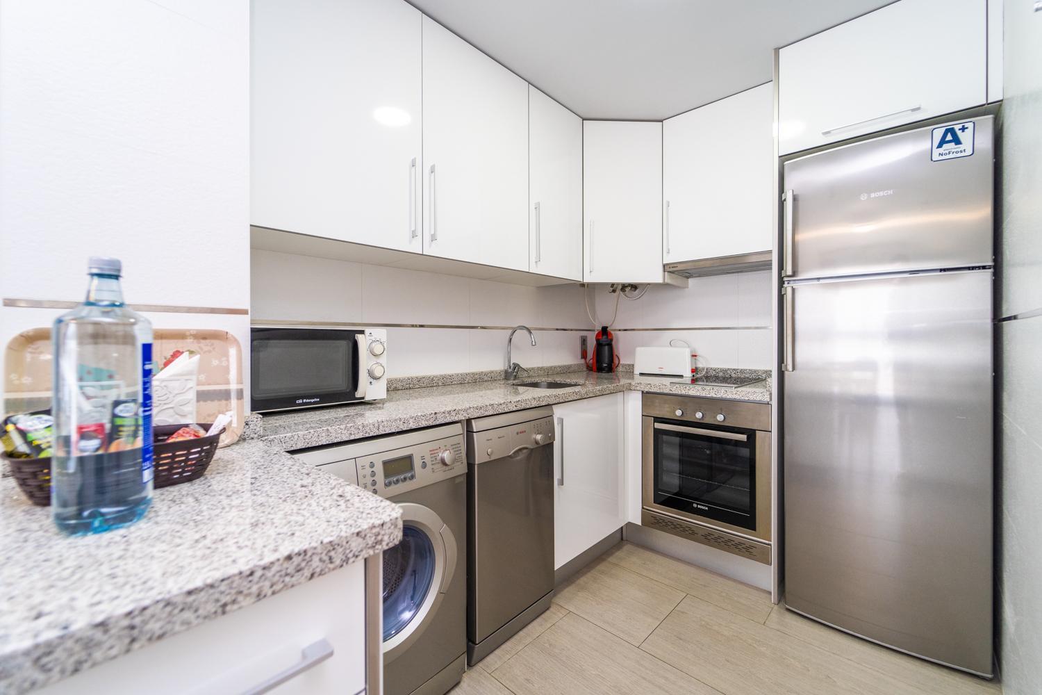 One-Bedroom Apartment - Photo 4