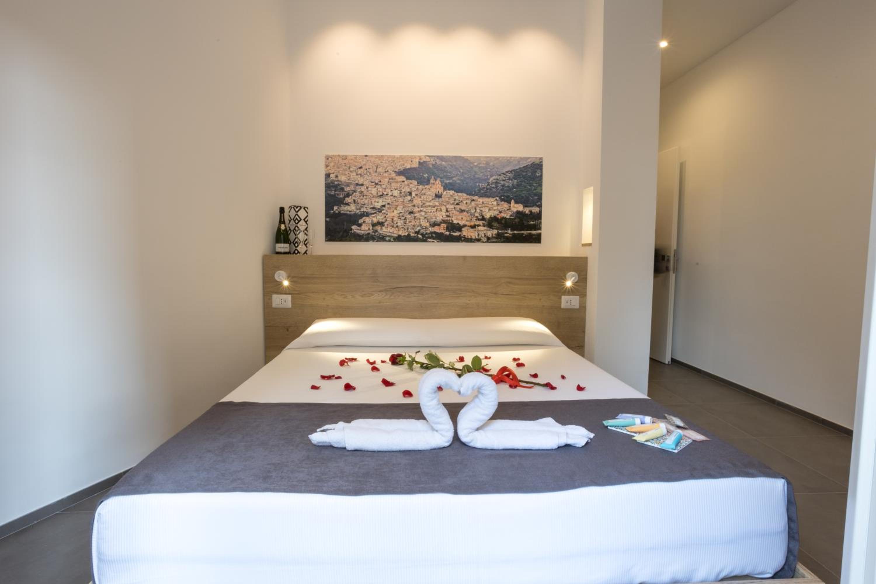 Superior Double Room - Photo 4