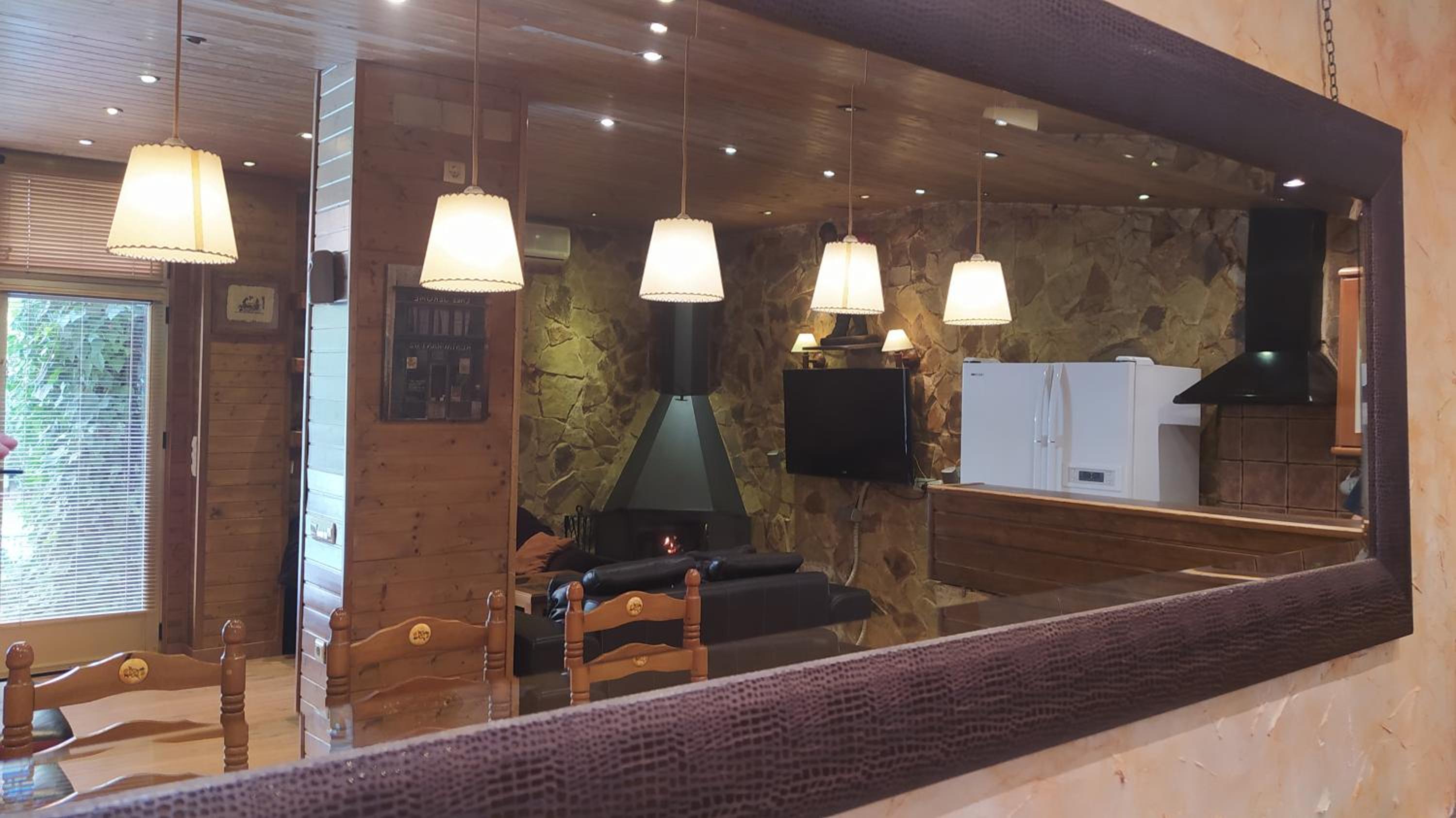 Casa de dos habitaciones en planta baja