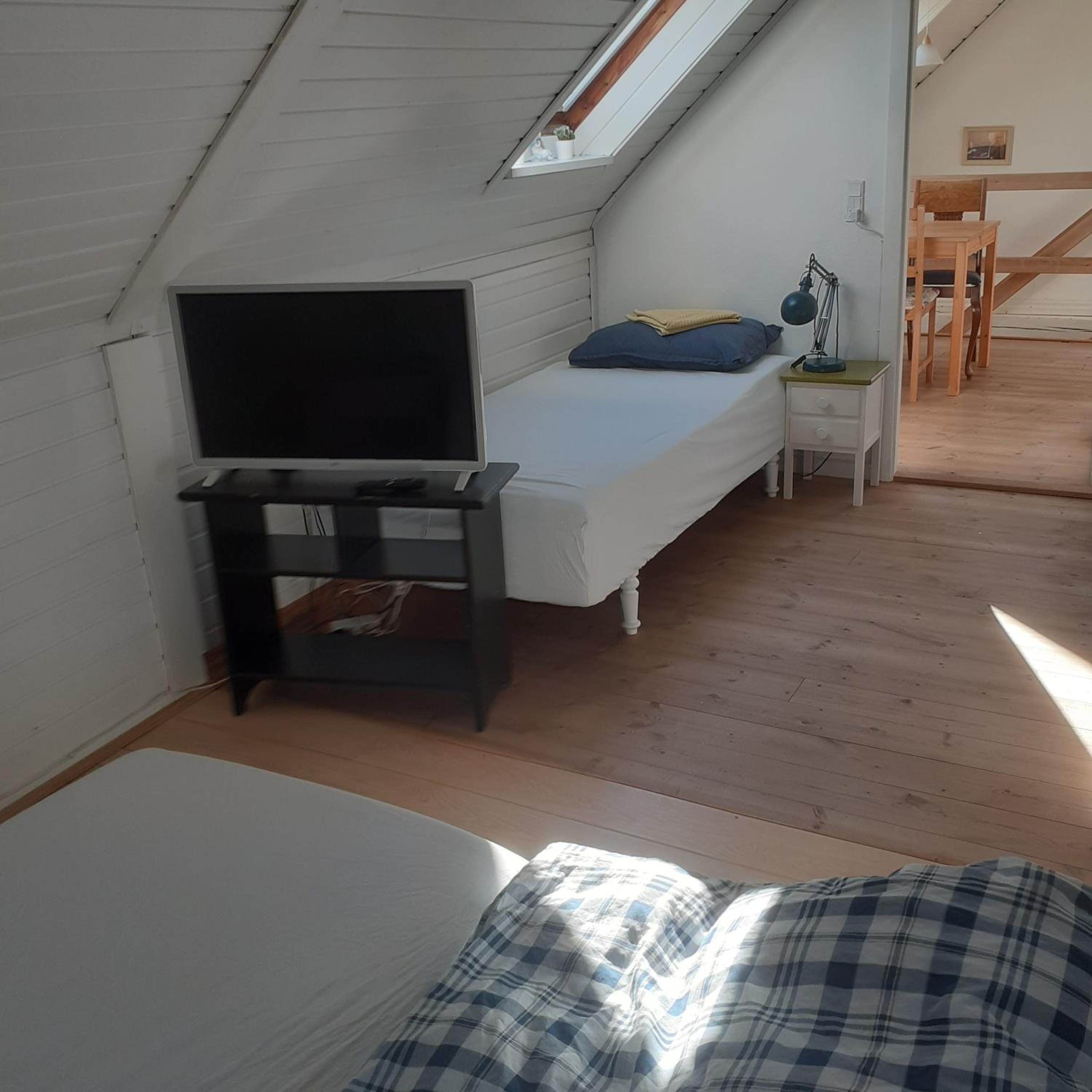 Triple Room with Shared Bathroom - First Floor photo 2