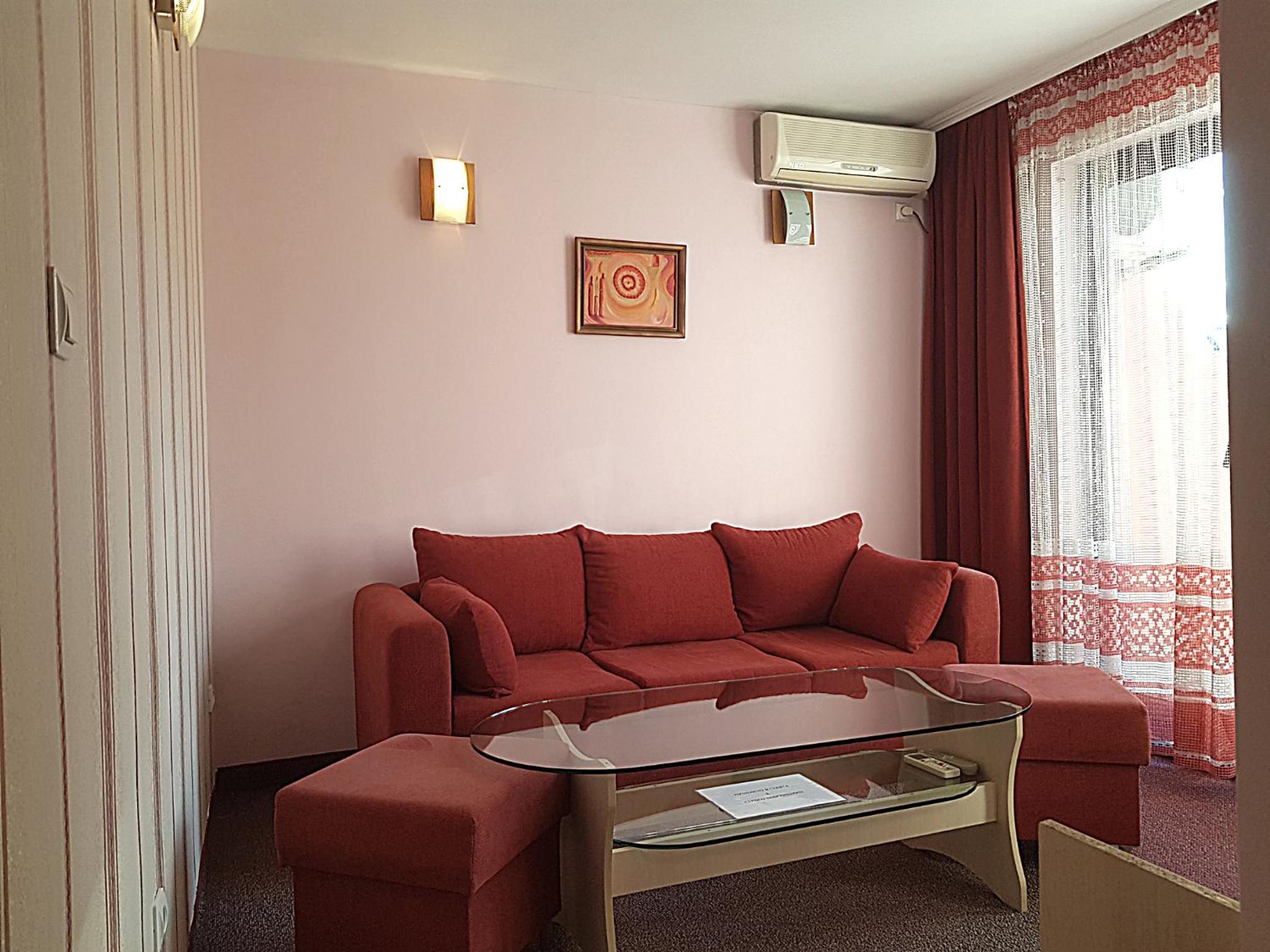 One-Bedroom Suite - Photo 1