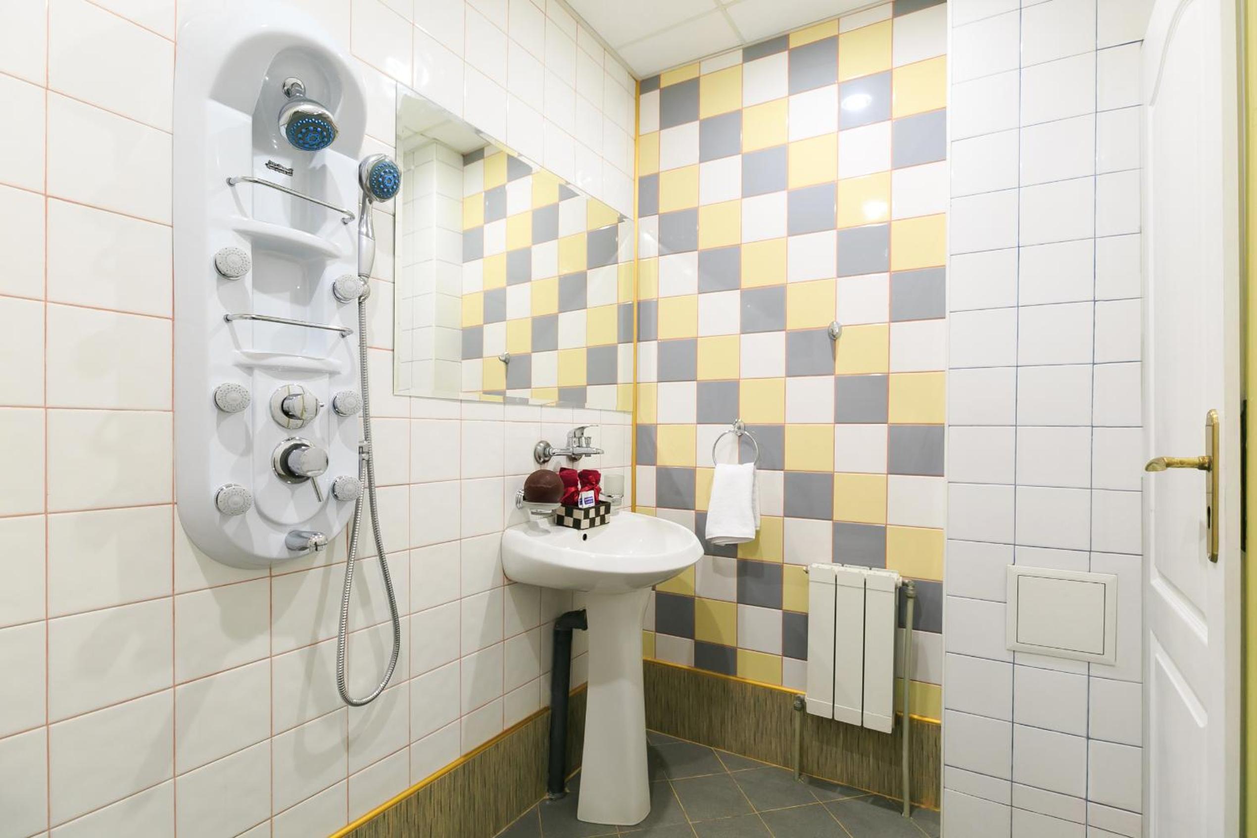 Deluxe Double Room with Extra Bed photo 1