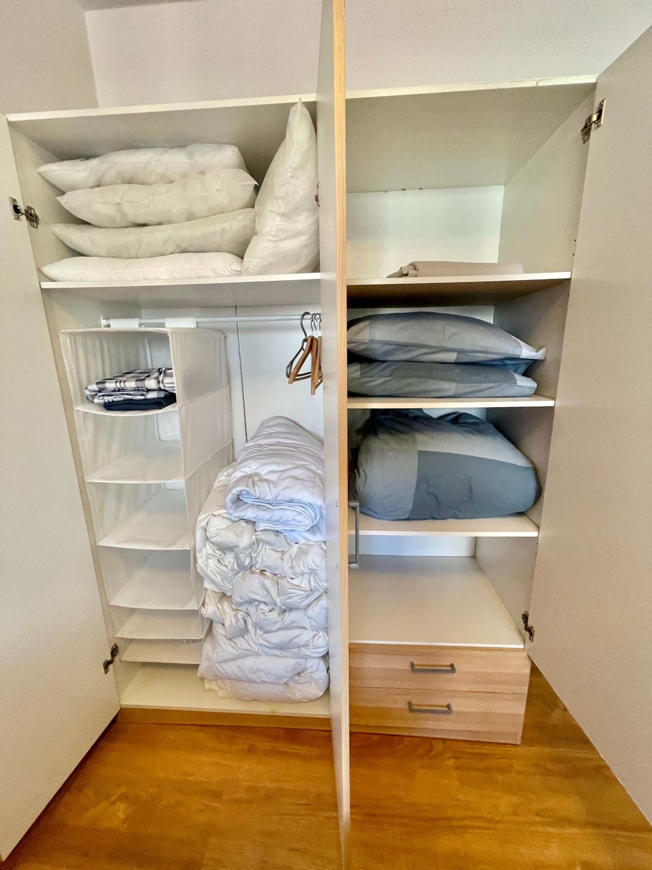 One-Bedroom Apartment - Photo 31