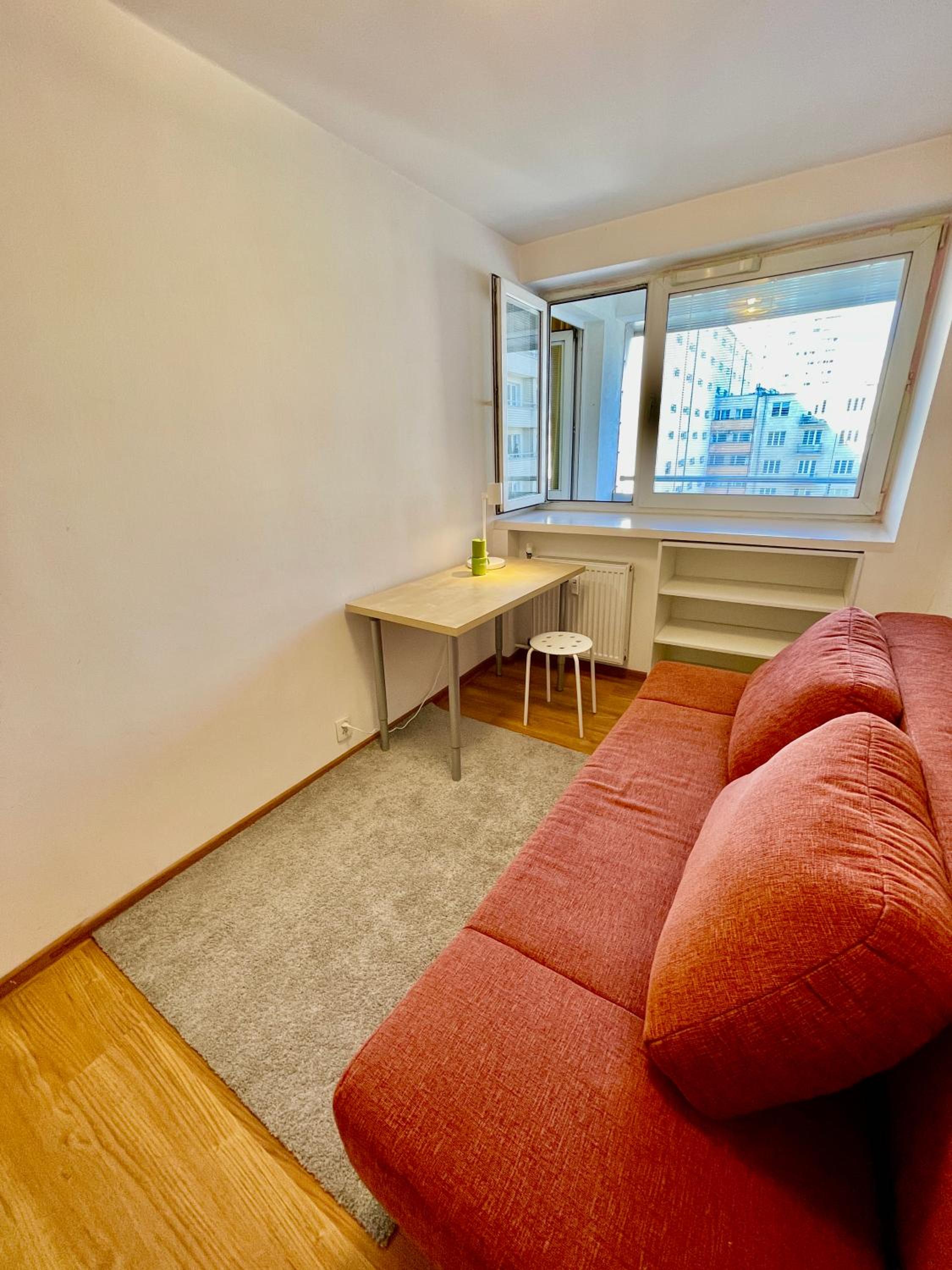 One-Bedroom Apartment - Photo 40