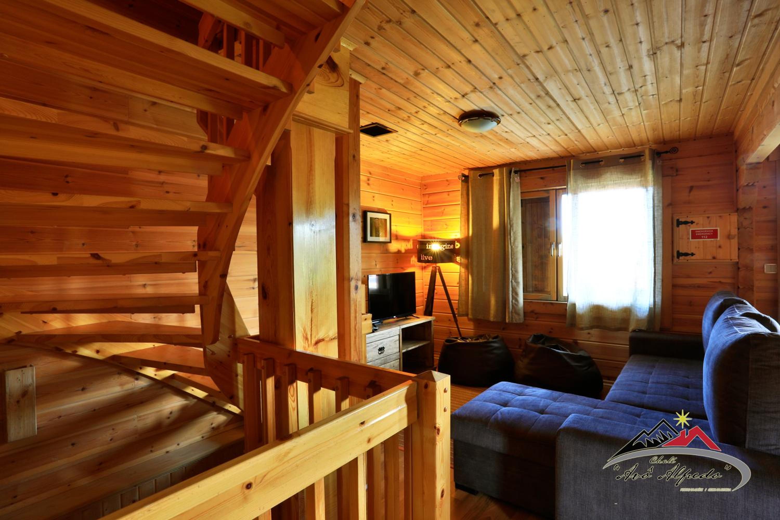 Three-Bedroom Chalet photo 3