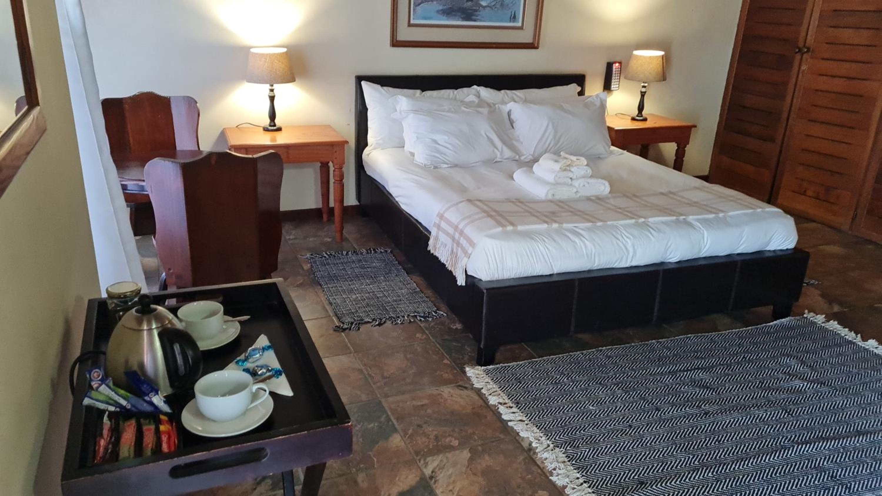 Queen Room with Garden View photo 3