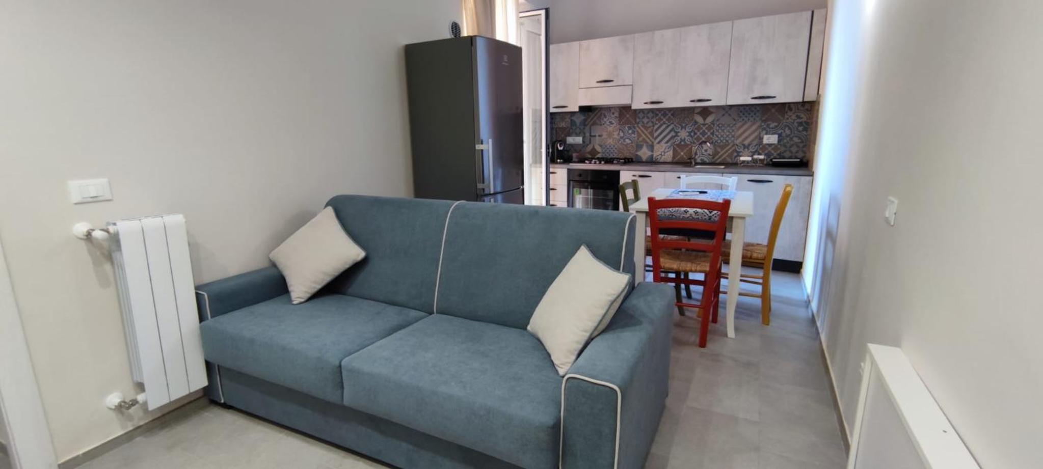 One-Bedroom House - Photo 10