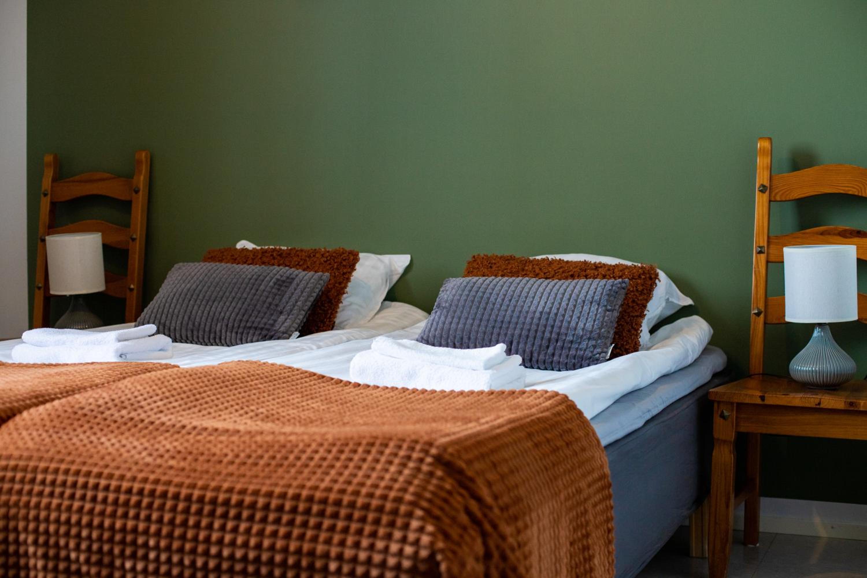 Standard Double or Twin Room - Photo 5