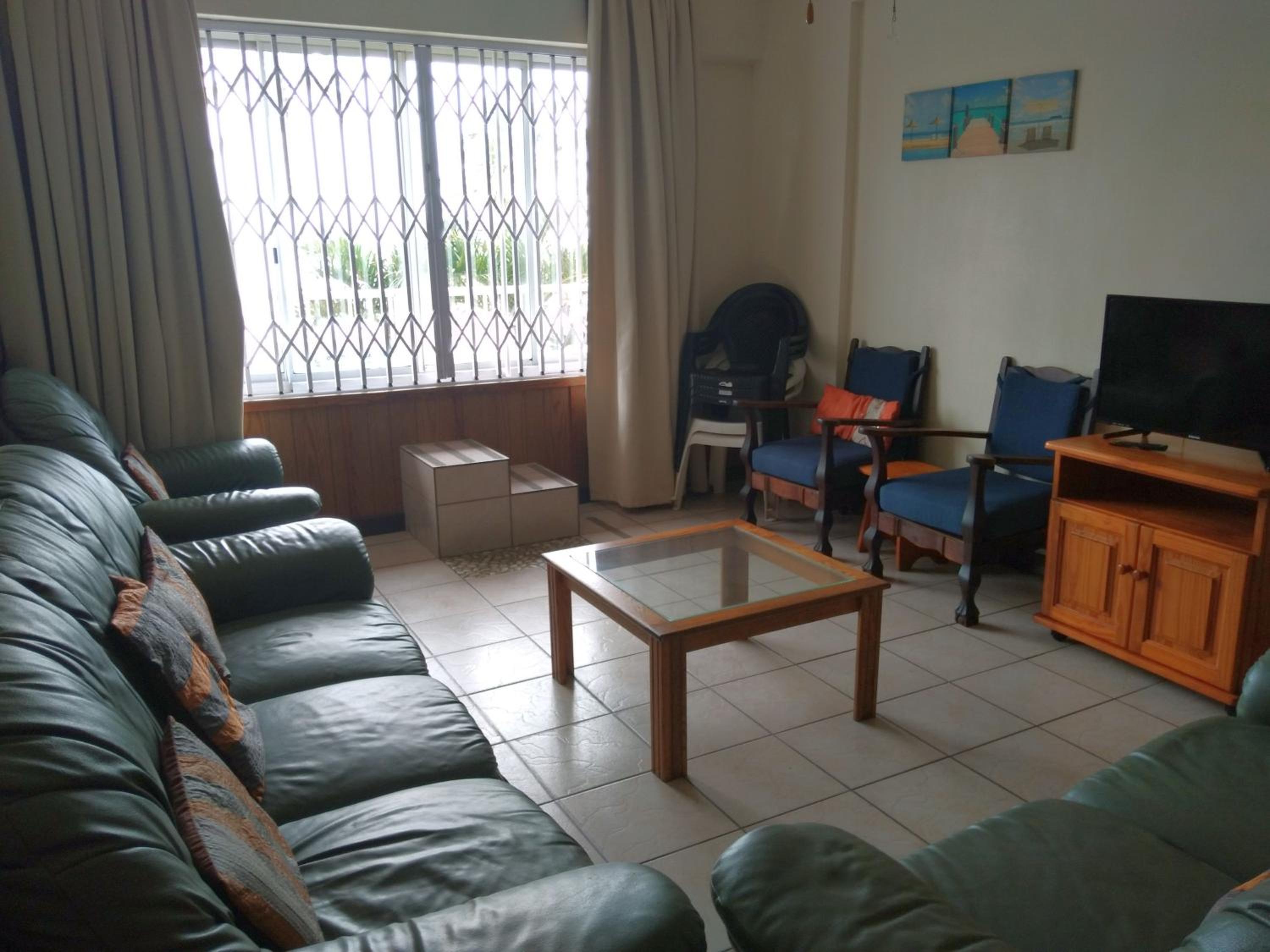 Apartment photo 1