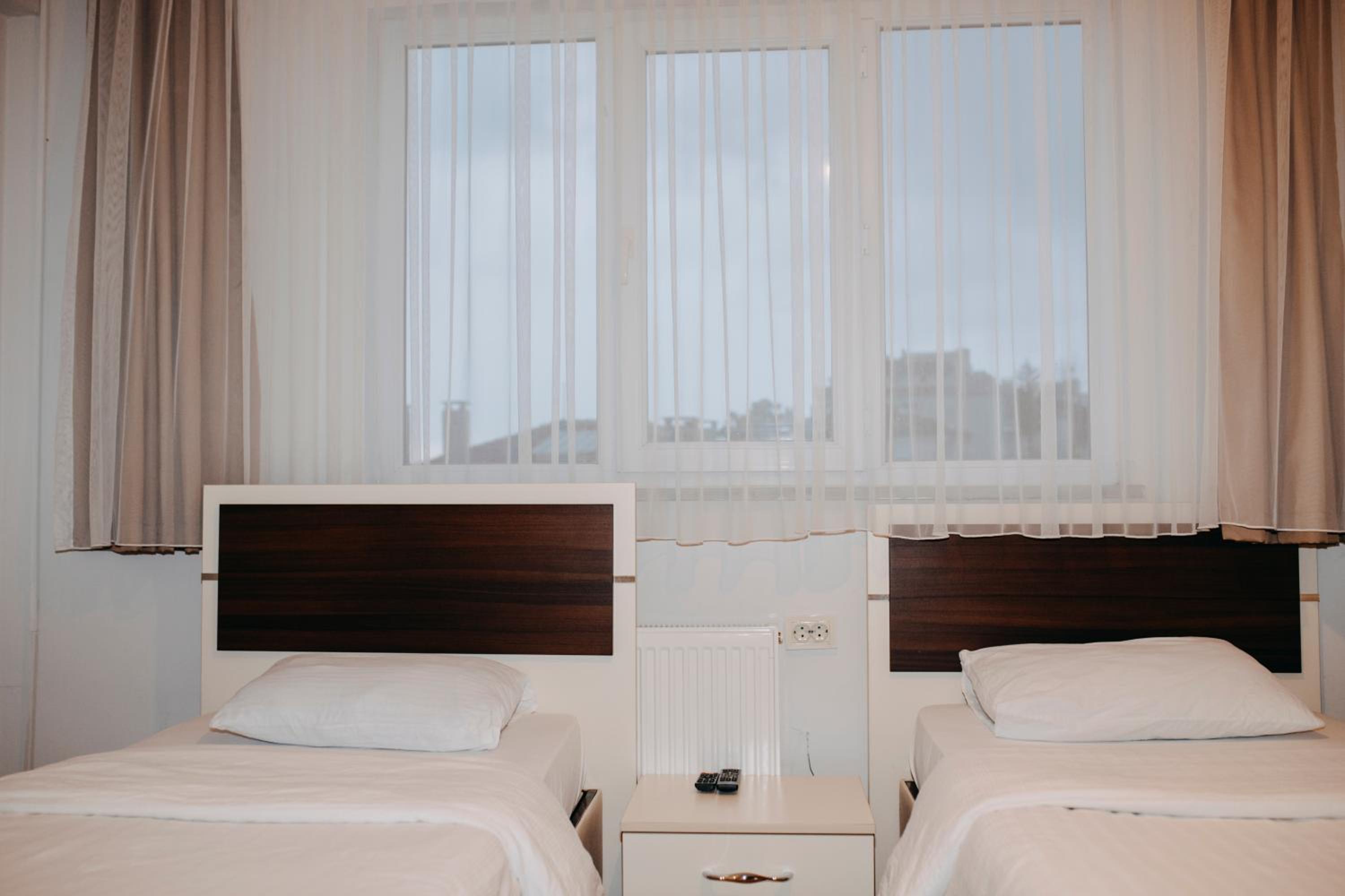 Standard Twin Room photo 1