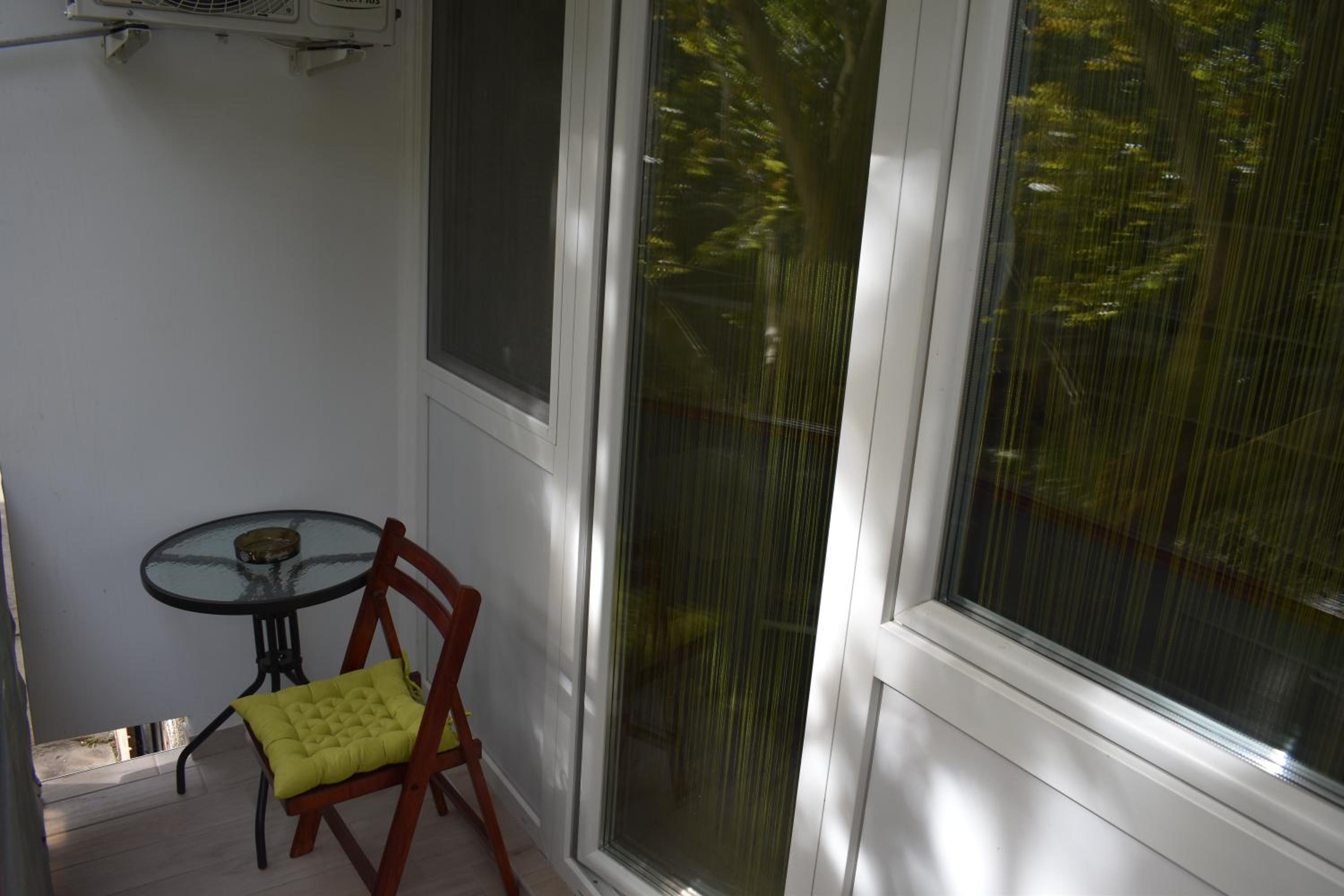 One-Bedroom Apartment - Photo 10