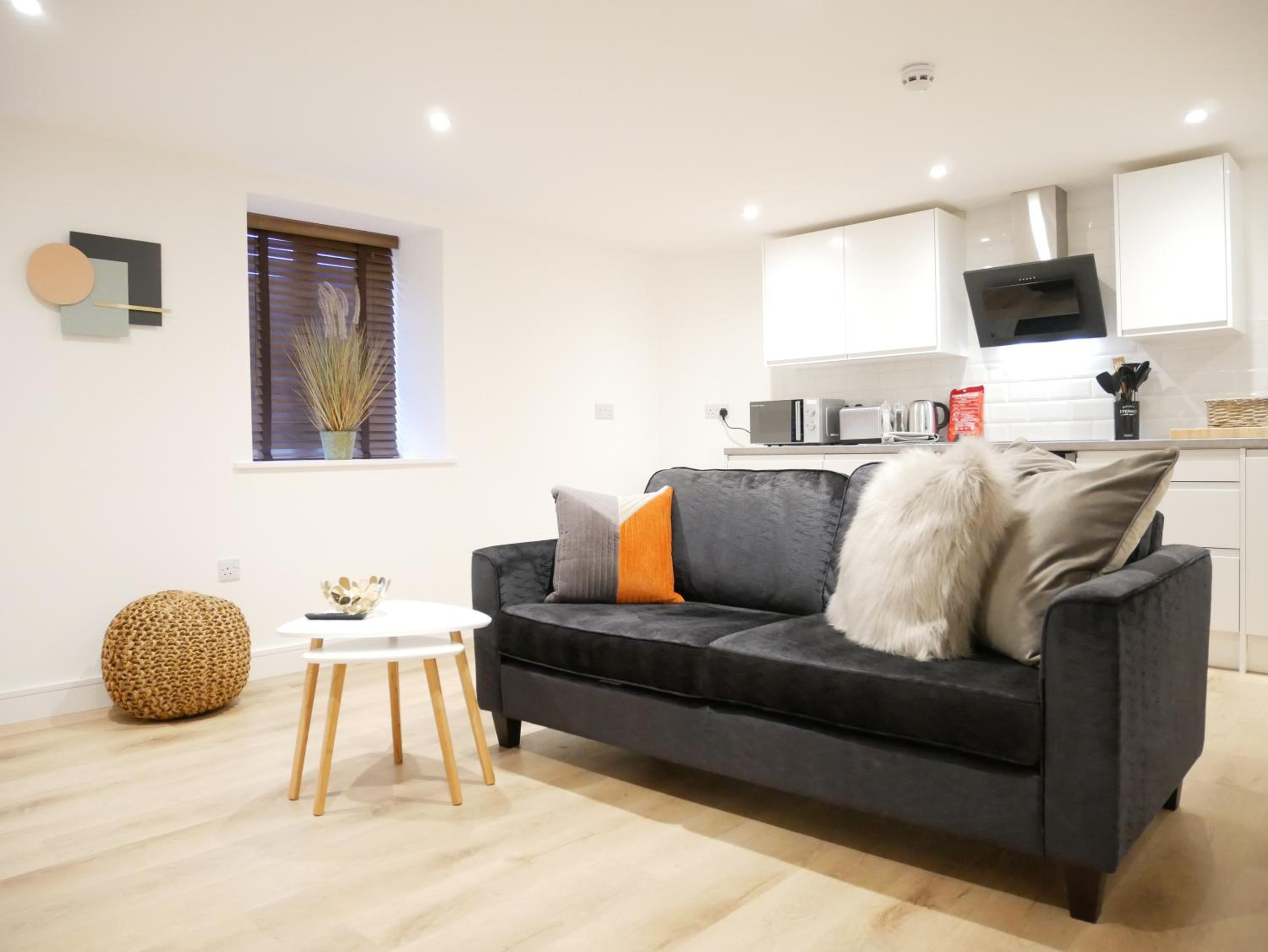 Apartment photo 1