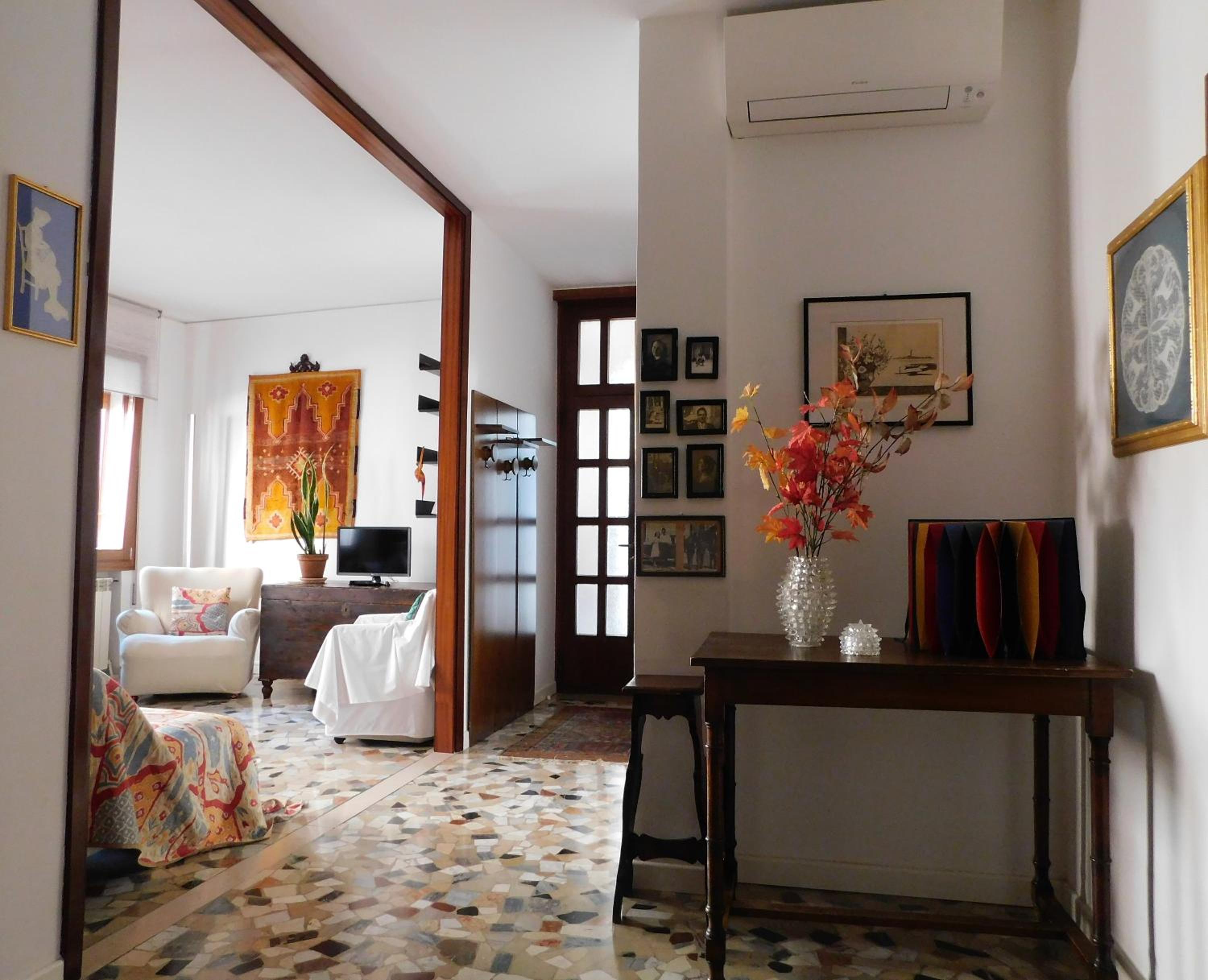 Three-Bedroom Apartment photo 2