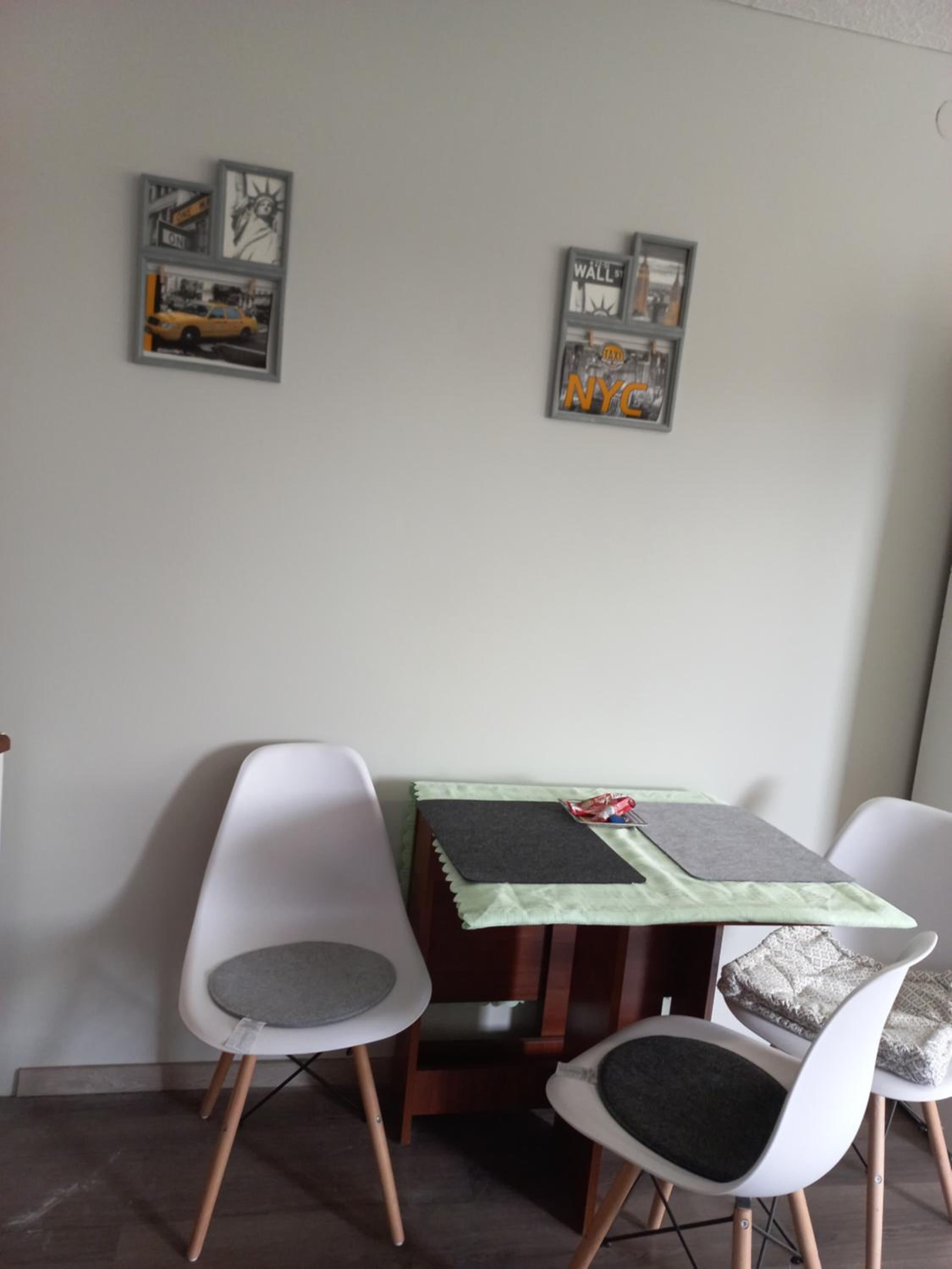 One-Bedroom Apartment - Photo 14
