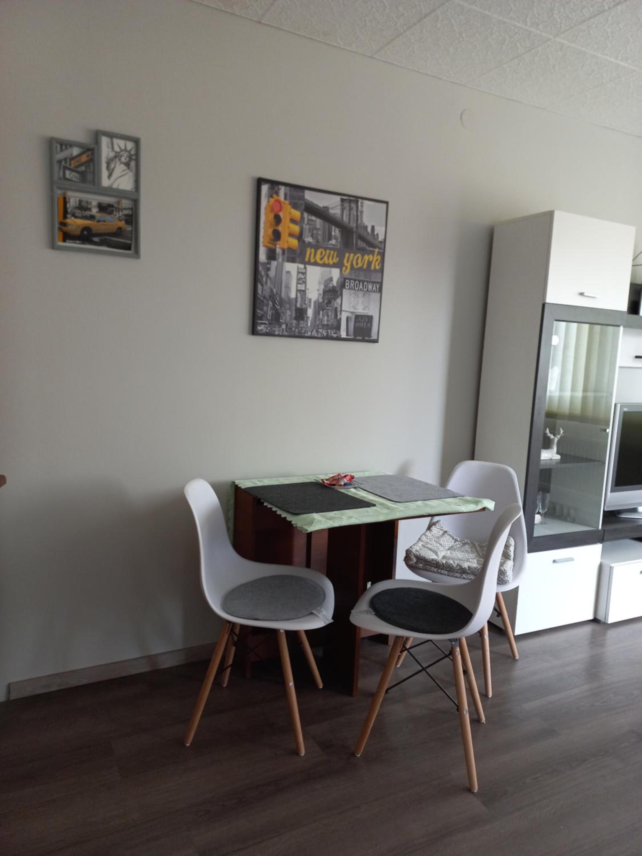 One-Bedroom Apartment - Photo 18